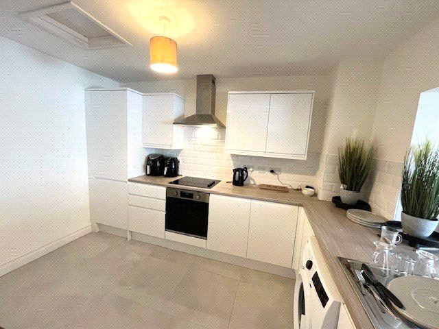 Eddisbury Square, Frodsham, Cheshire, WA6, photo 5