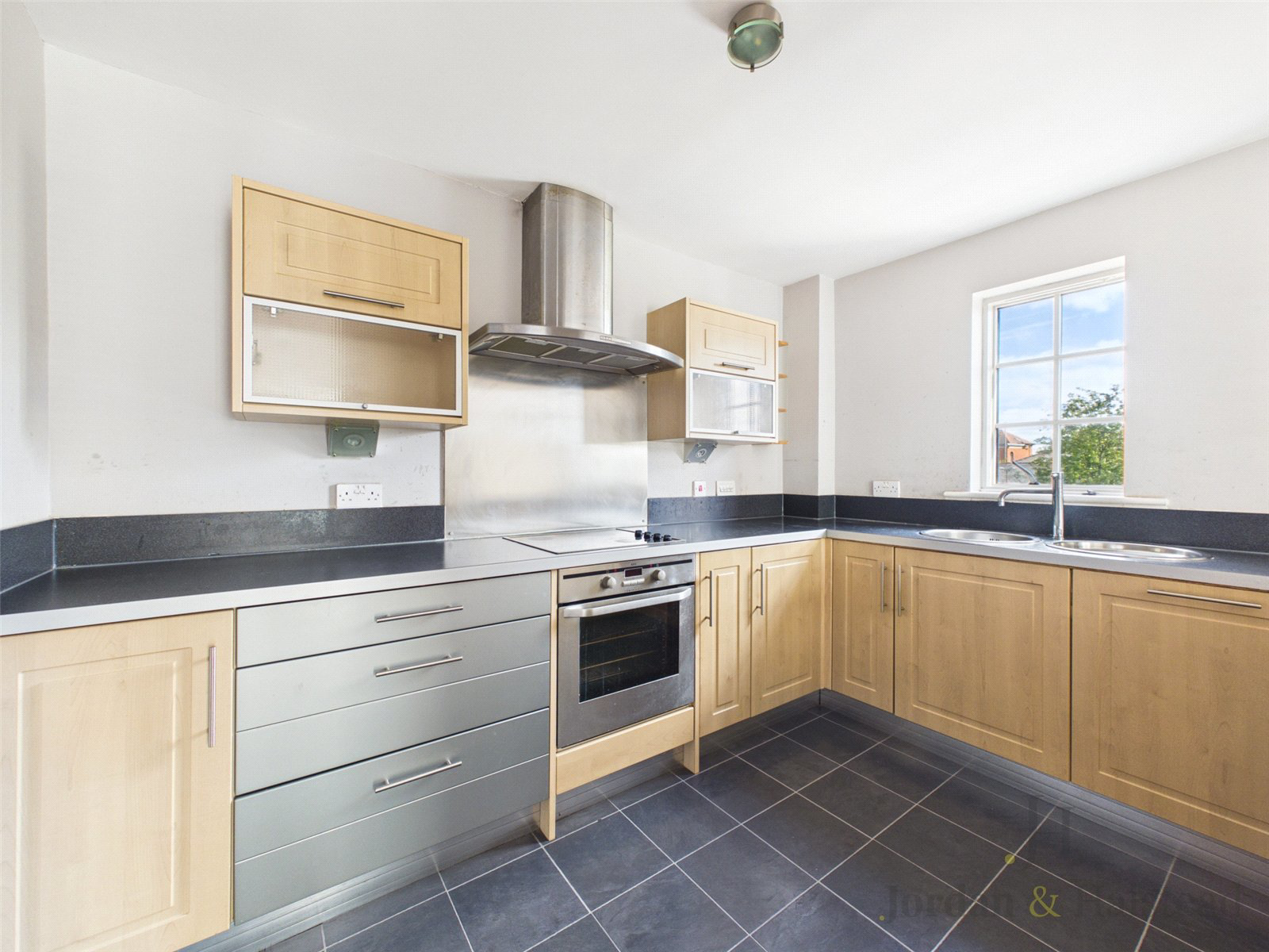 Wharton Court , Hoole Lane, Chester, CH2, photo 3