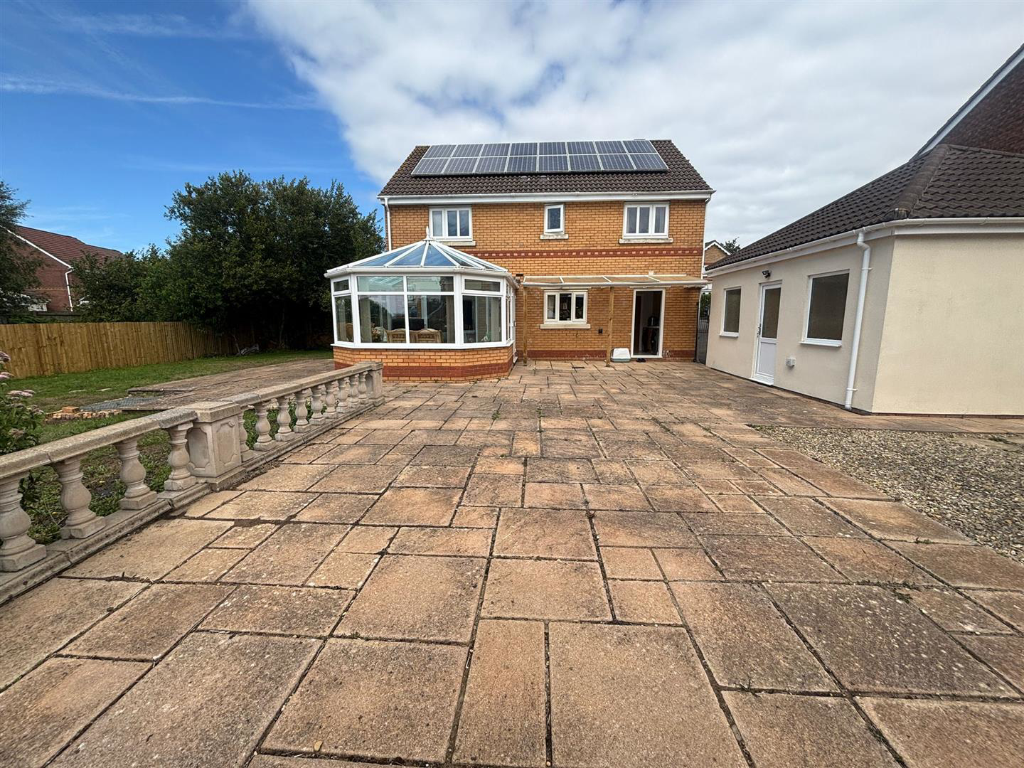 Clos Bryn Haul, Llwynhendy, Llanelli, photo 34