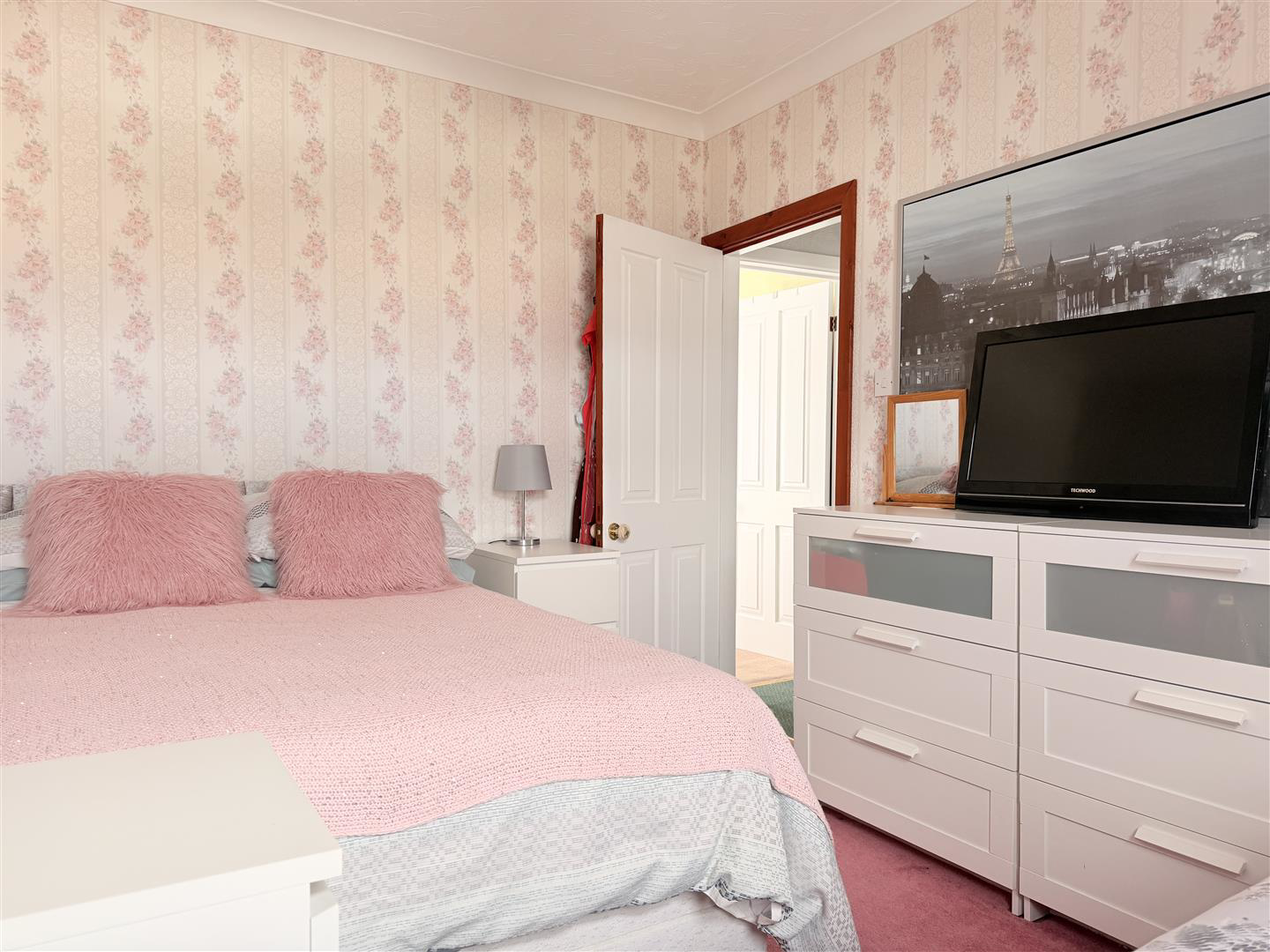 Caroline Street, Llanelli, photo 15