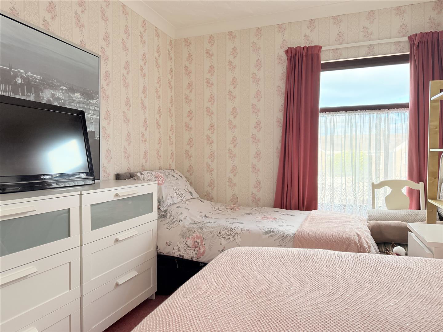 Caroline Street, Llanelli, photo 14