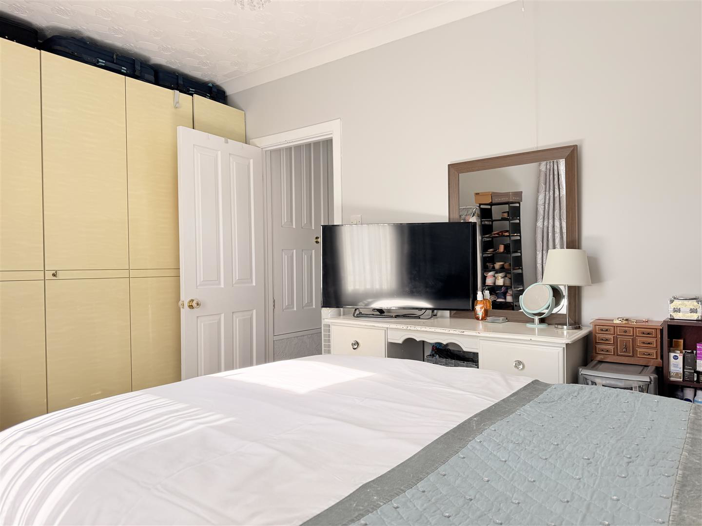 Caroline Street, Llanelli, photo 12