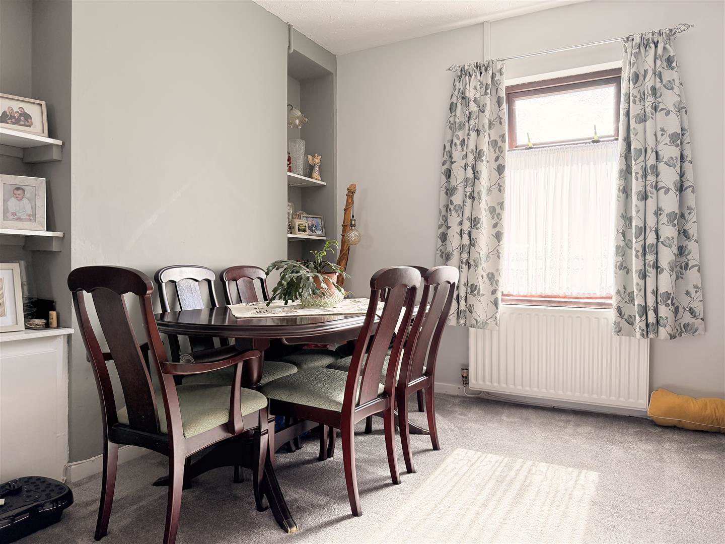 Caroline Street, Llanelli, photo 6