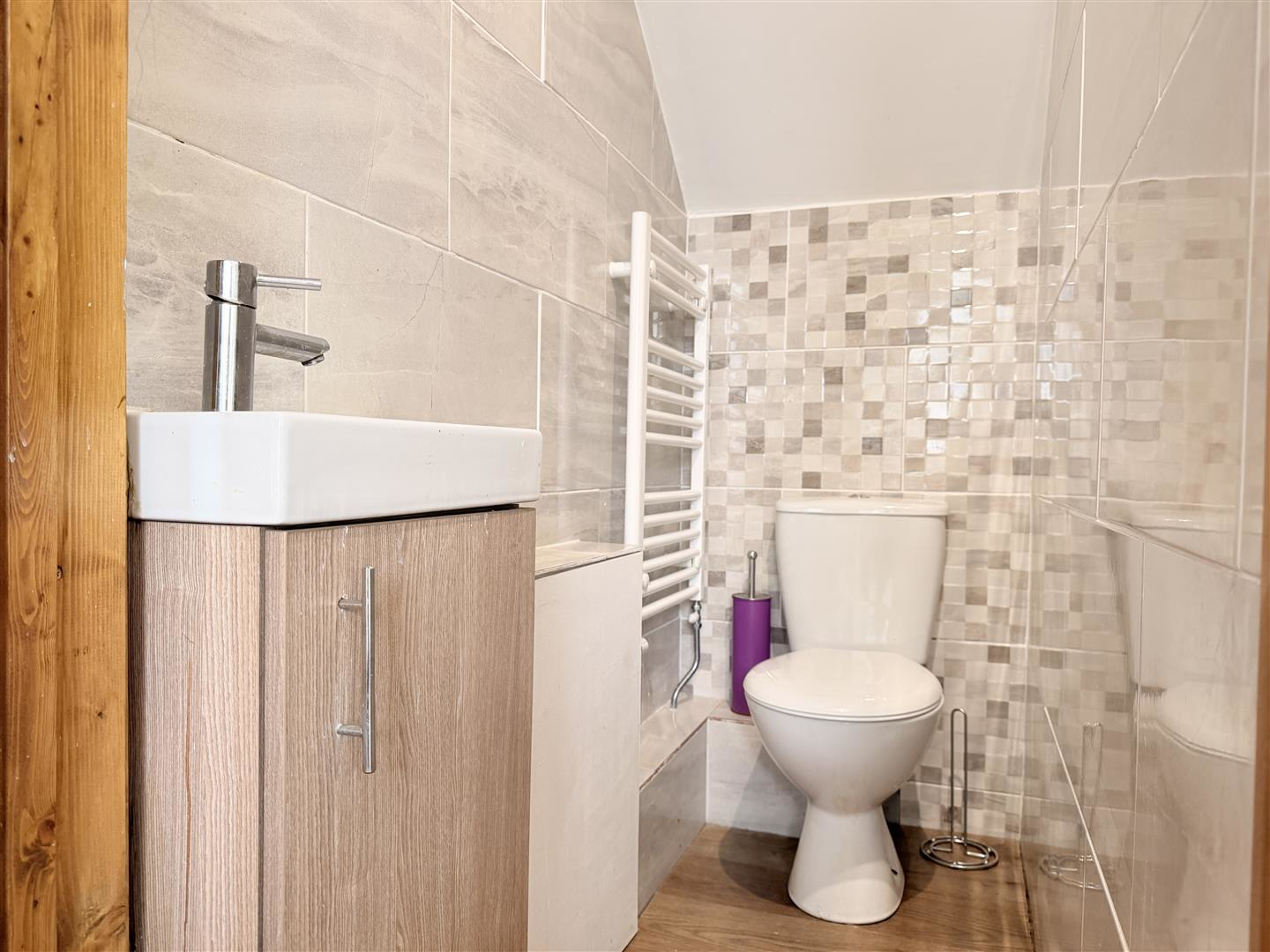 Ael Y Bryn Close, Llanelli, photo 9