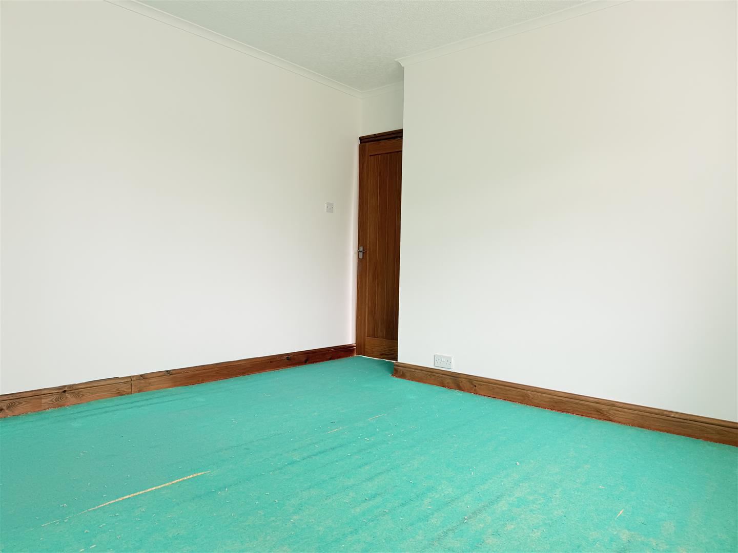 Ael Y Bryn Close, Llanelli, photo 11