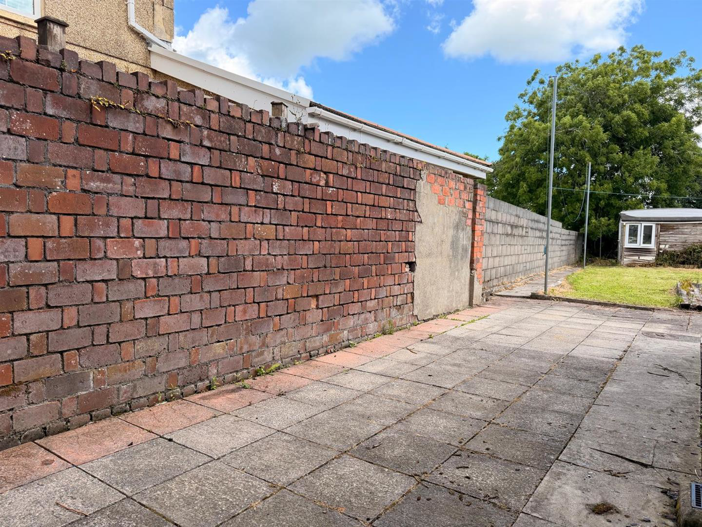 Maes Road, Llangennech, Llanelli, photo 17