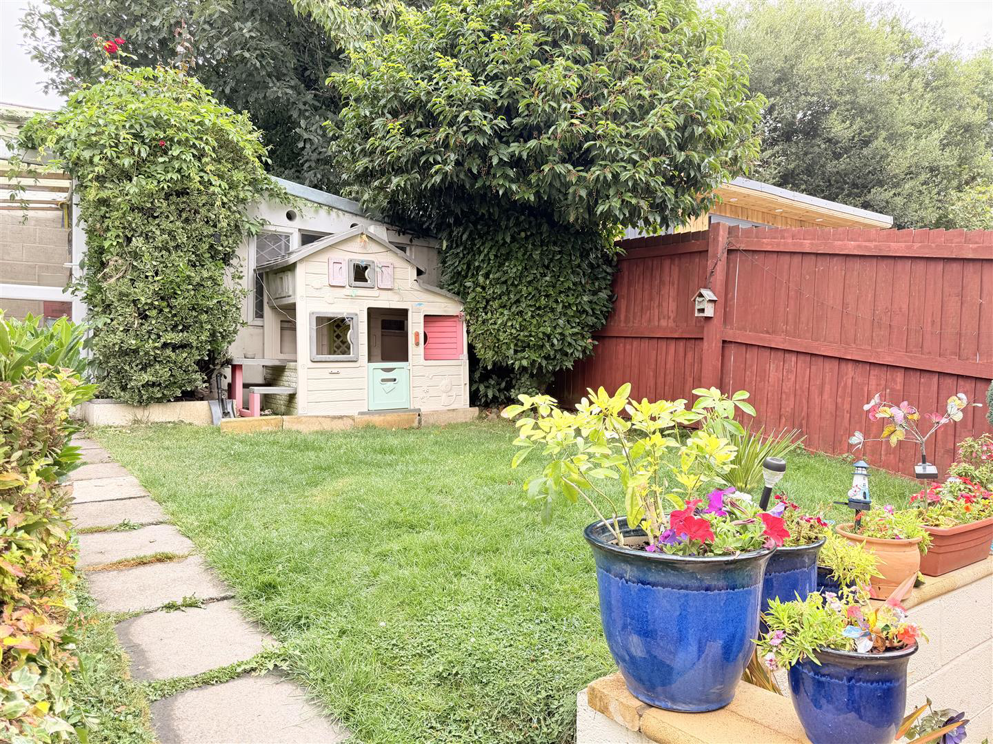 Pant Bryn Isaf, Llwynhendy, Llanelli, photo 22