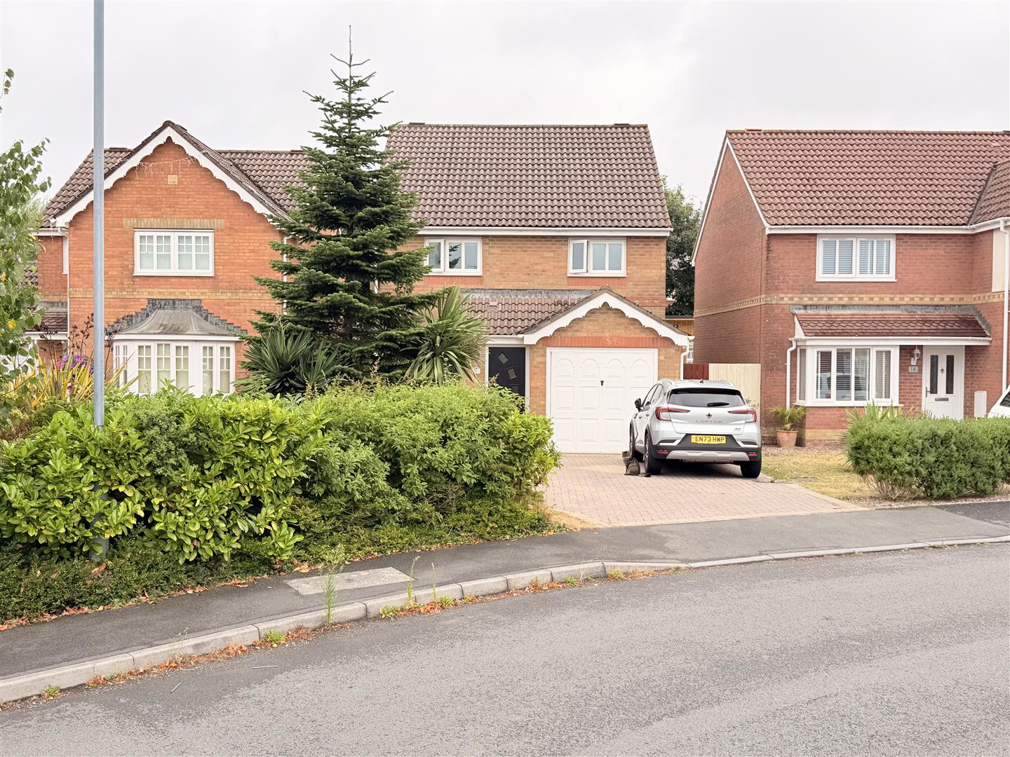 Pant Bryn Isaf, Llwynhendy, Llanelli