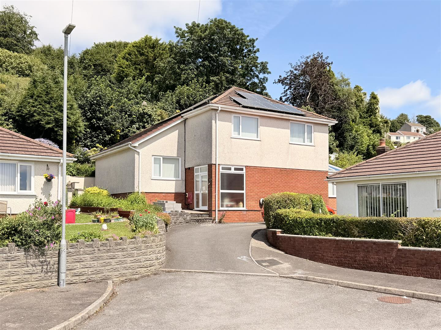 Gwscwm Road, Burry Port