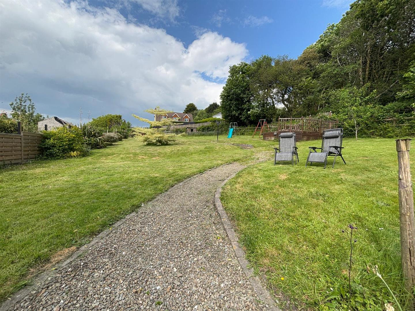 Heathfield Horeb Road, Mynyddygarreg, Kidwelly, photo 29