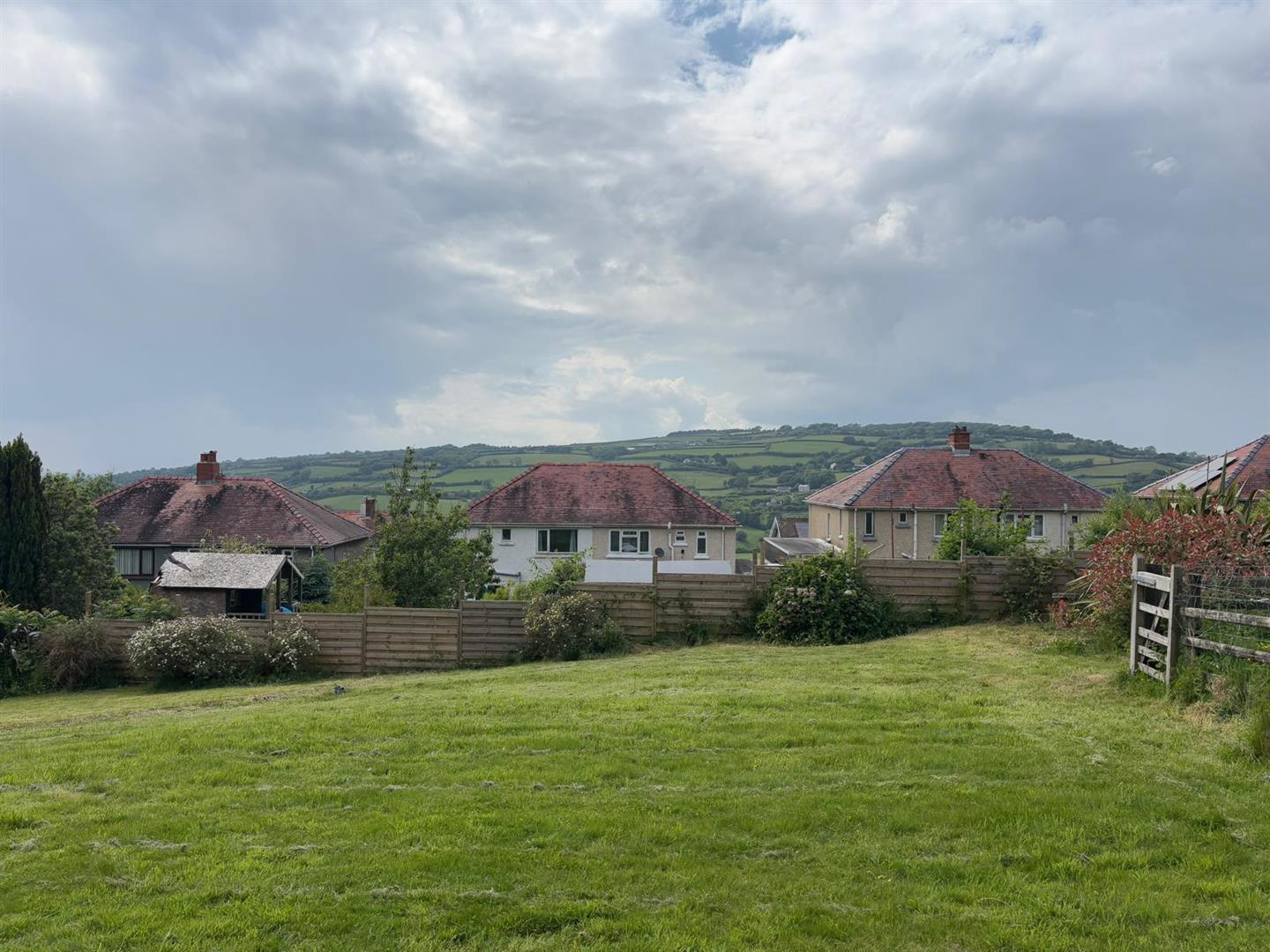 Heathfield Horeb Road, Mynyddygarreg, Kidwelly, photo 32