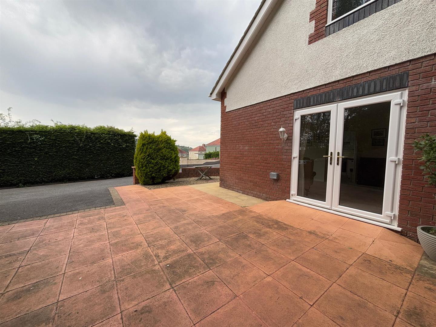 Heathfield Horeb Road, Mynyddygarreg, Kidwelly, photo 47