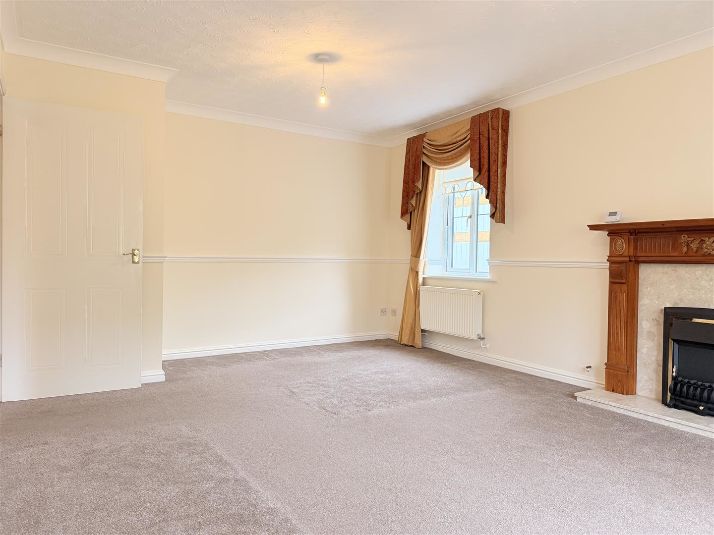 Heol Bryncelyn, Dafen, Llanelli, photo 5