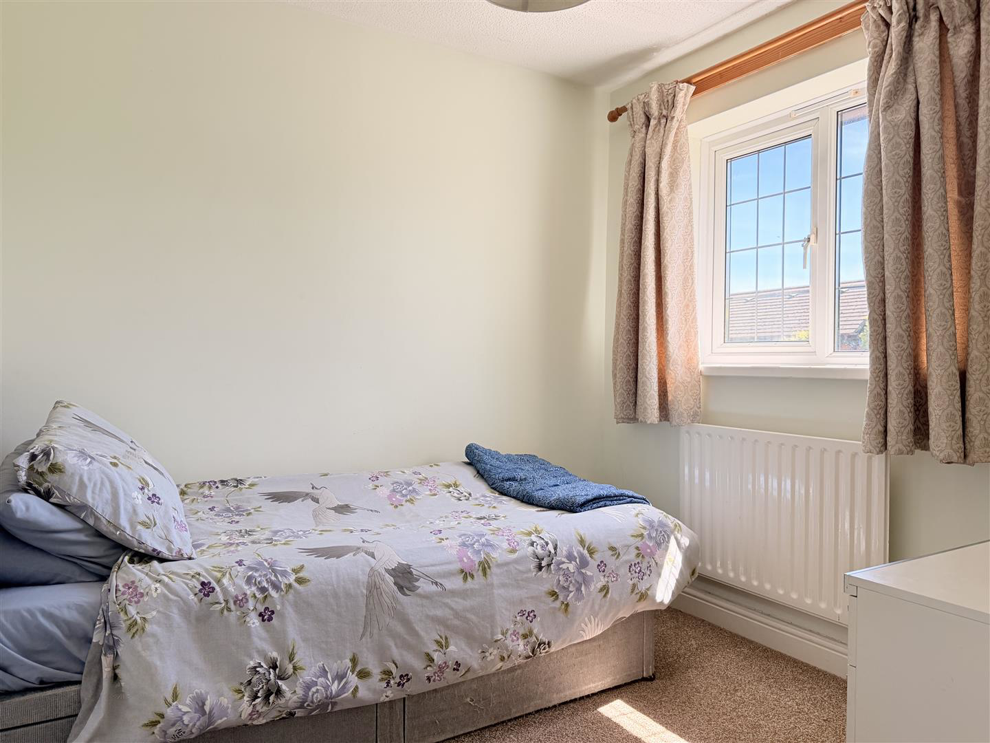Nightingale Court, Llanelli, photo 10