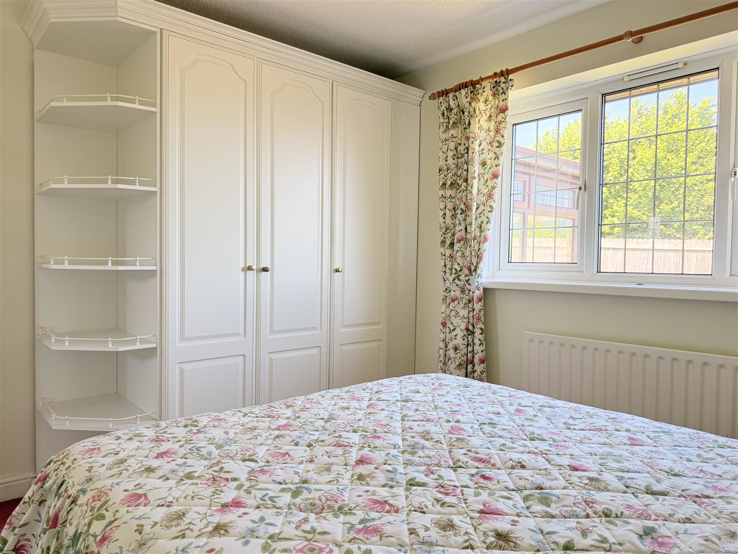Nightingale Court, Llanelli, photo 9