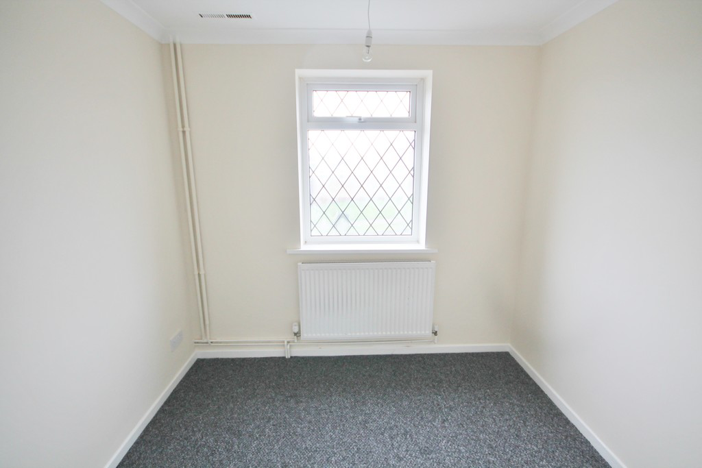 Claybrook Avenue, Near Fosse Park, Leicester, LE3, photo 11