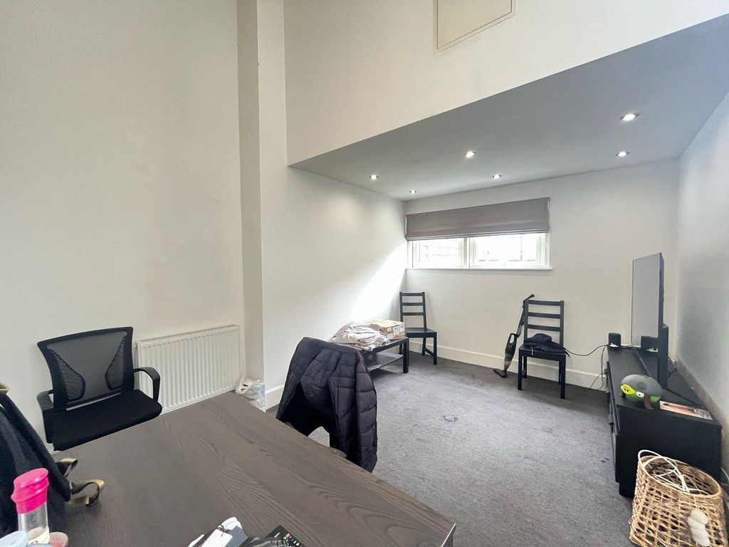 Clarendon Park, Wheatsheaf Court, LE2, photo 12