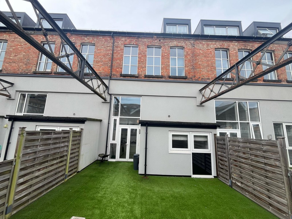 Clarendon Park, Wheatsheaf Court, LE2, photo 3