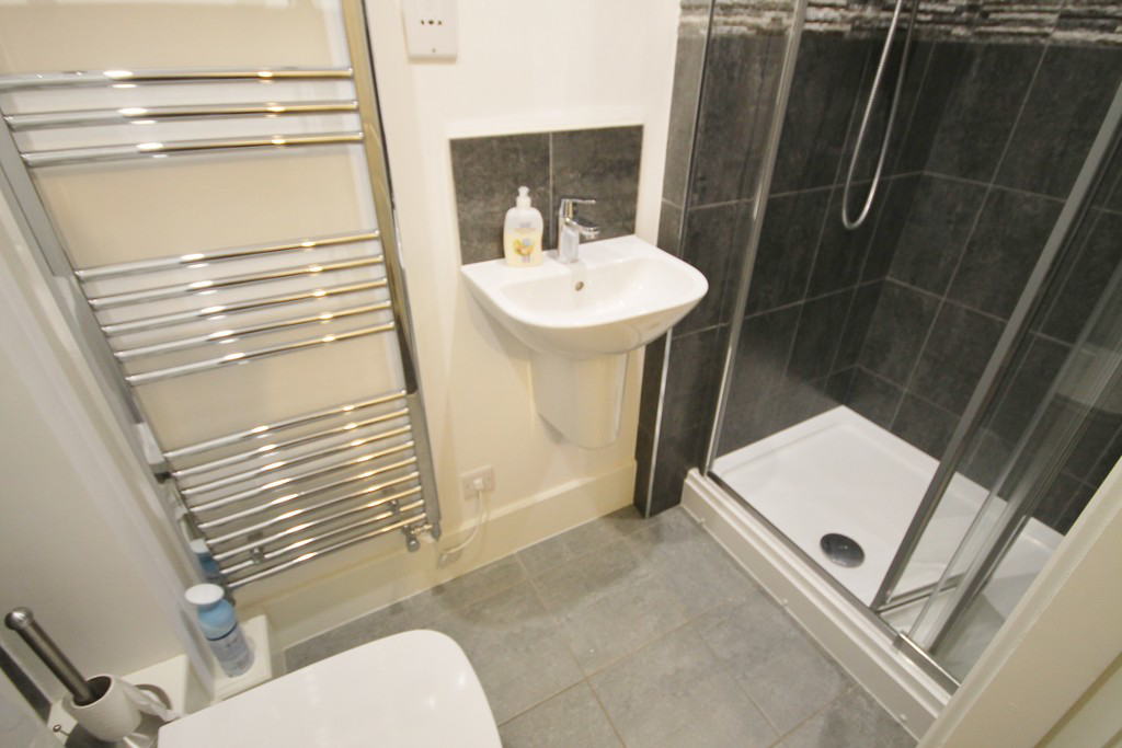 Clarendon Park, Wheatsheaf Court, LE2, photo 9