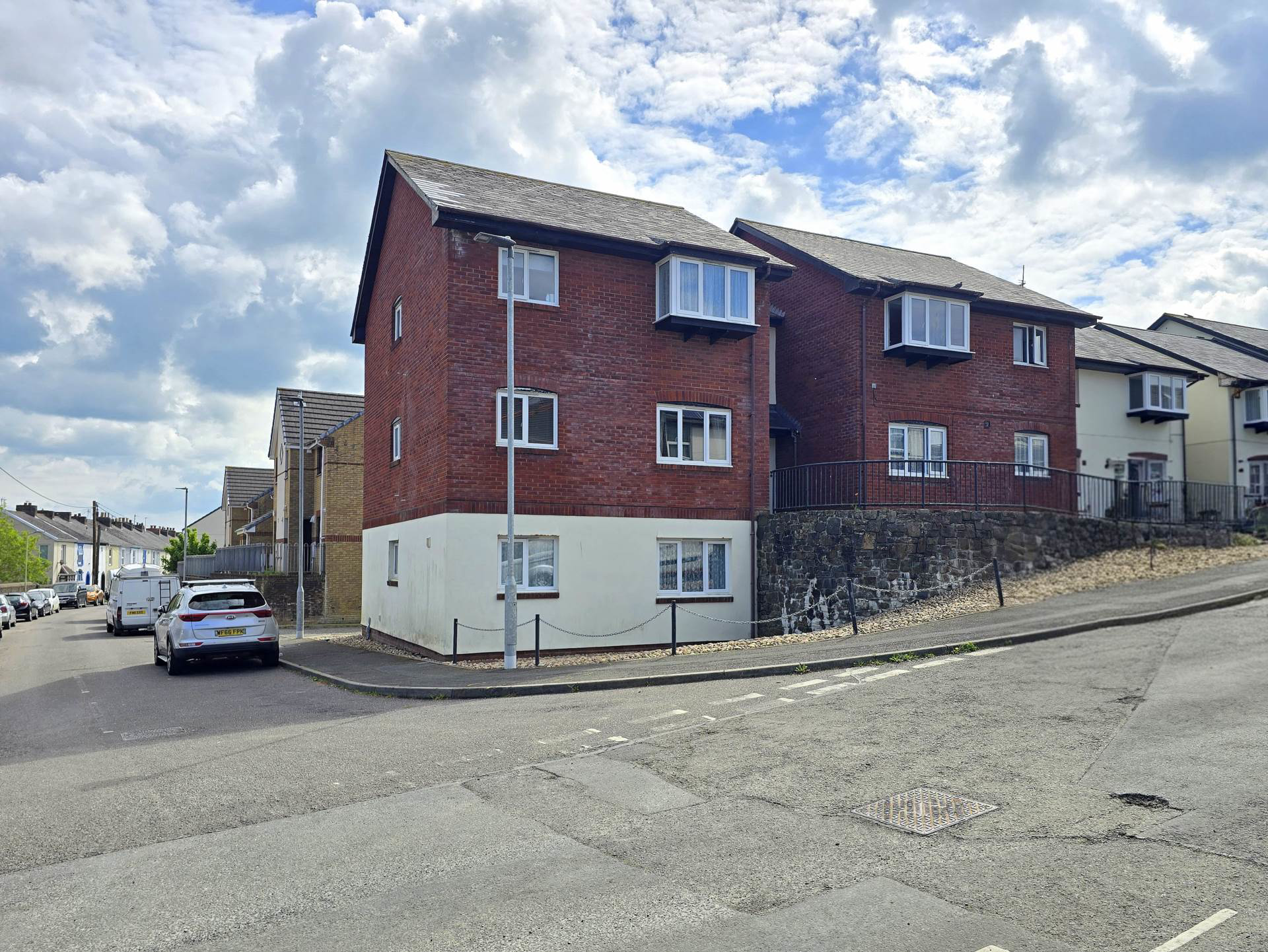 Geneva Court, Bideford