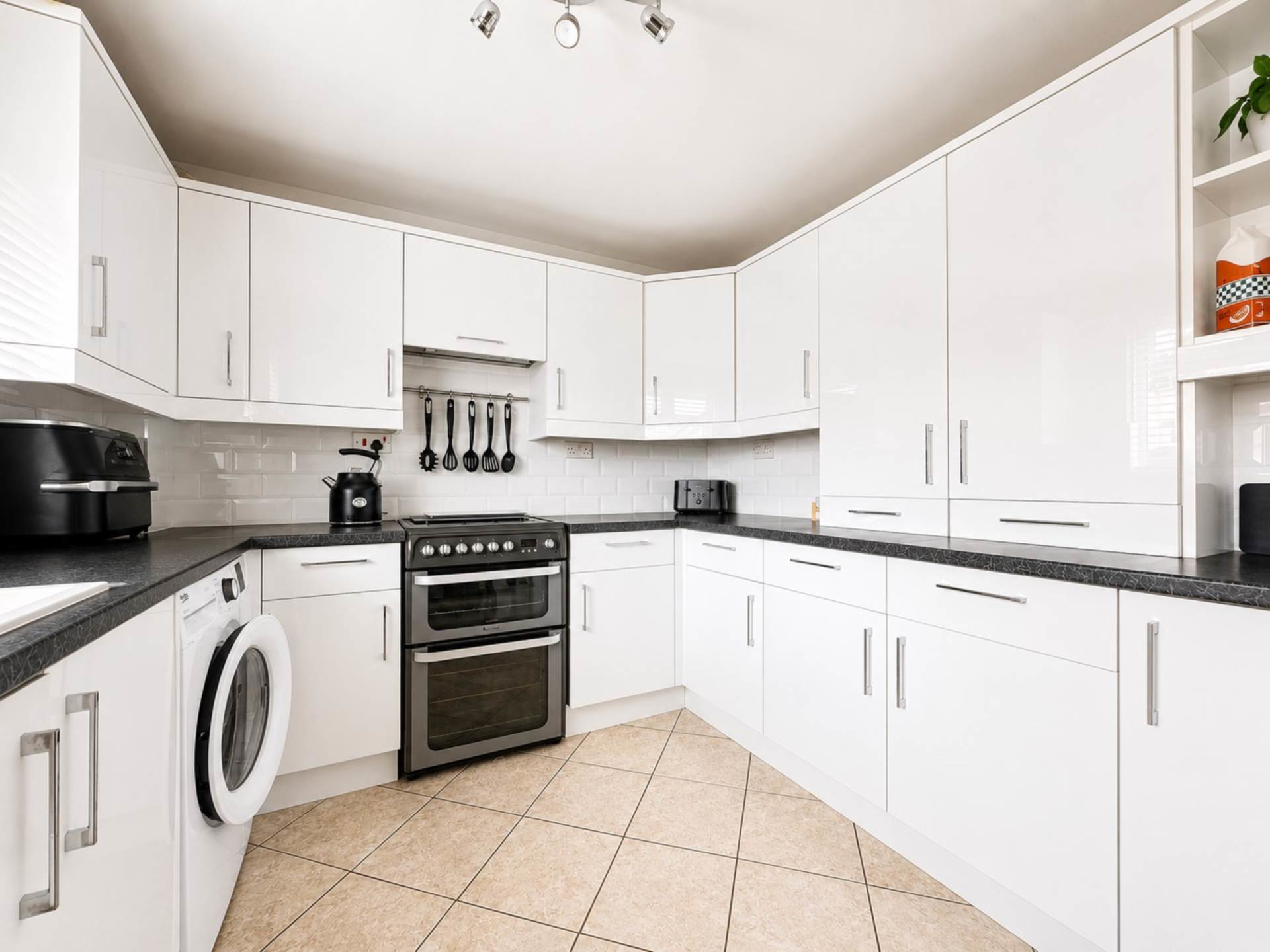 Rosemoor Road, Torrington, photo 5