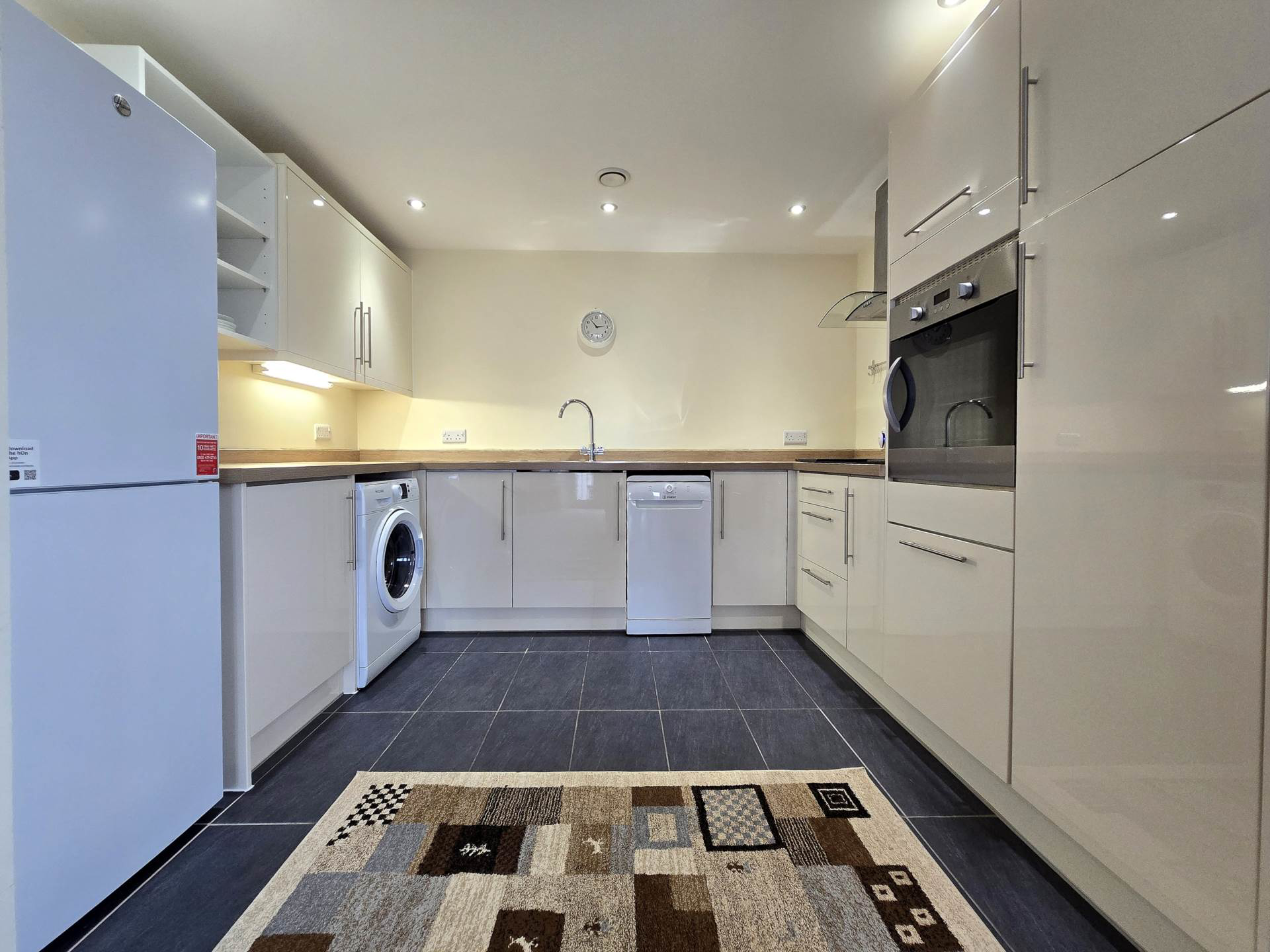 Moreton Court, Birdwood Crescent, Bideford, photo 9