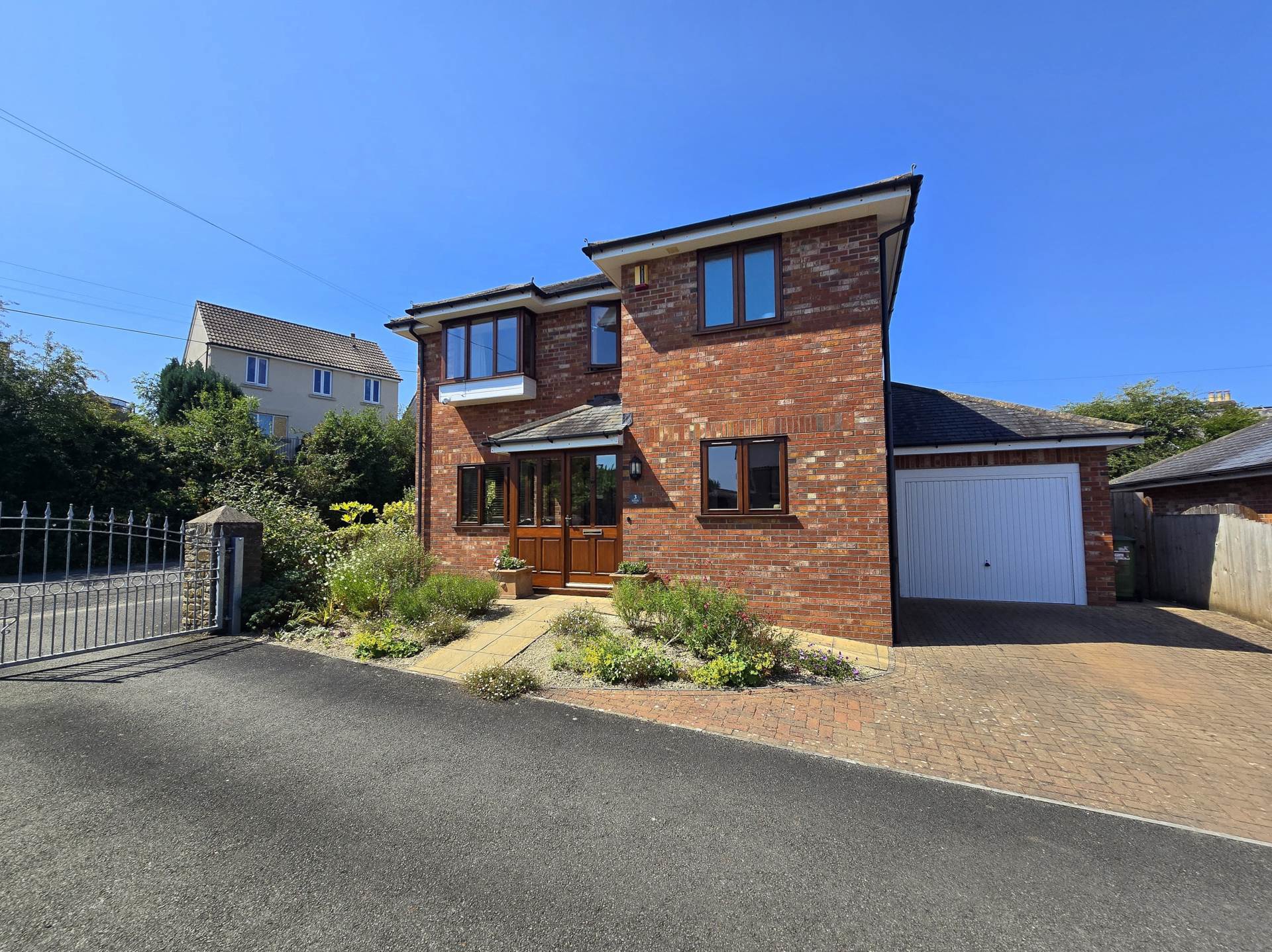 Thornlands Court, Old Barnstaple Road, Bideford