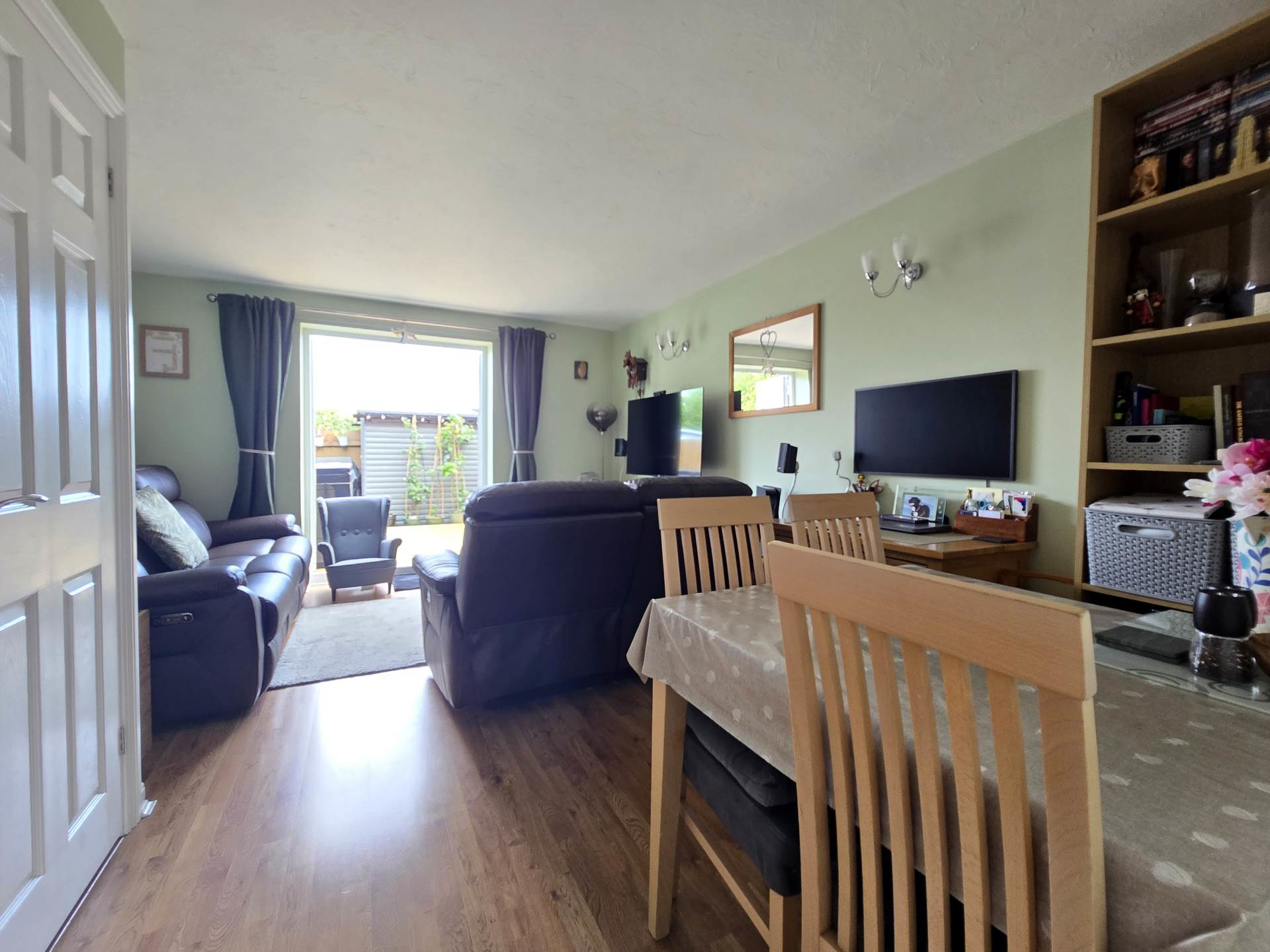 King Alfred Crescent, Northam, photo 5