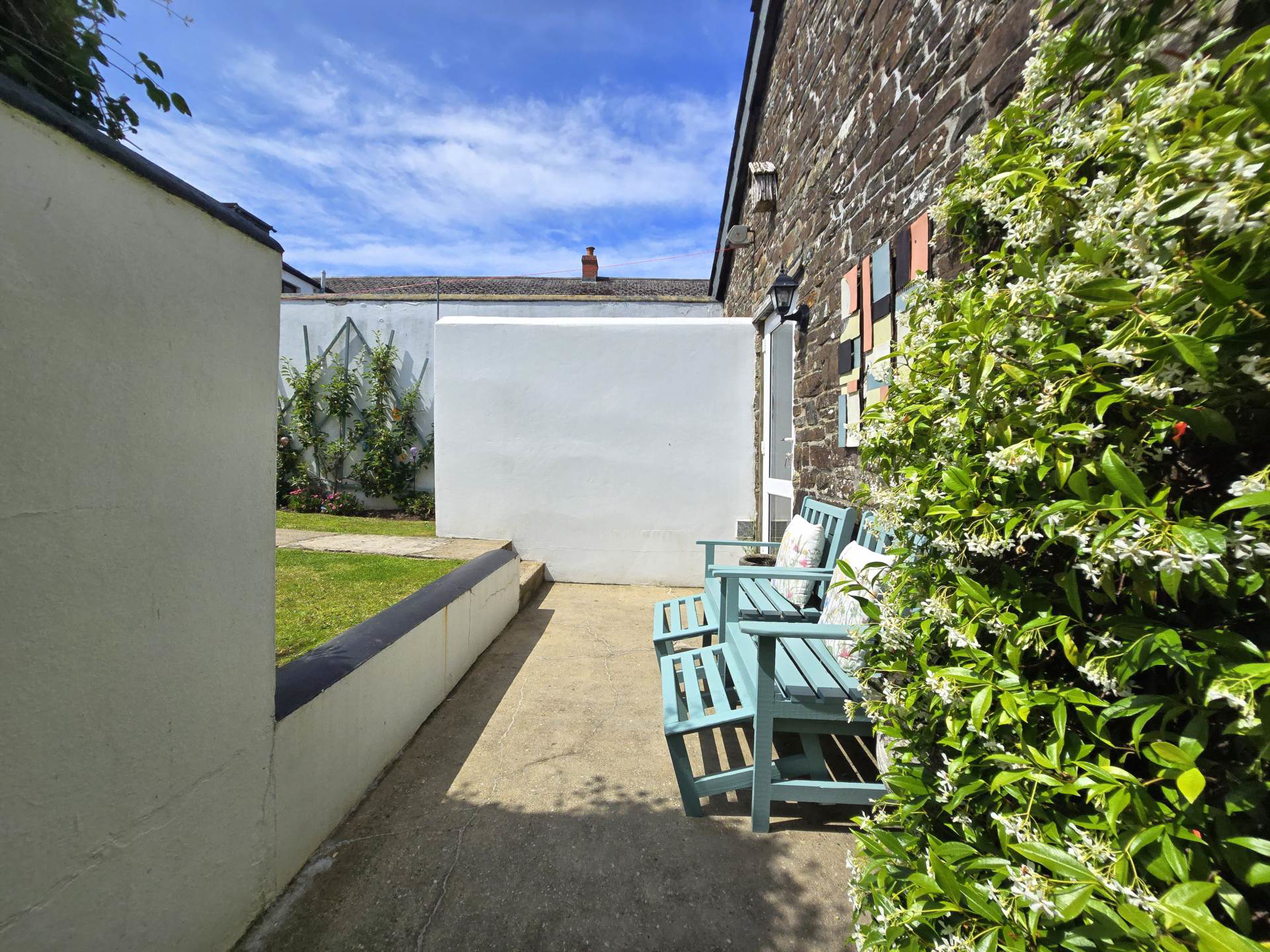 Photo 16