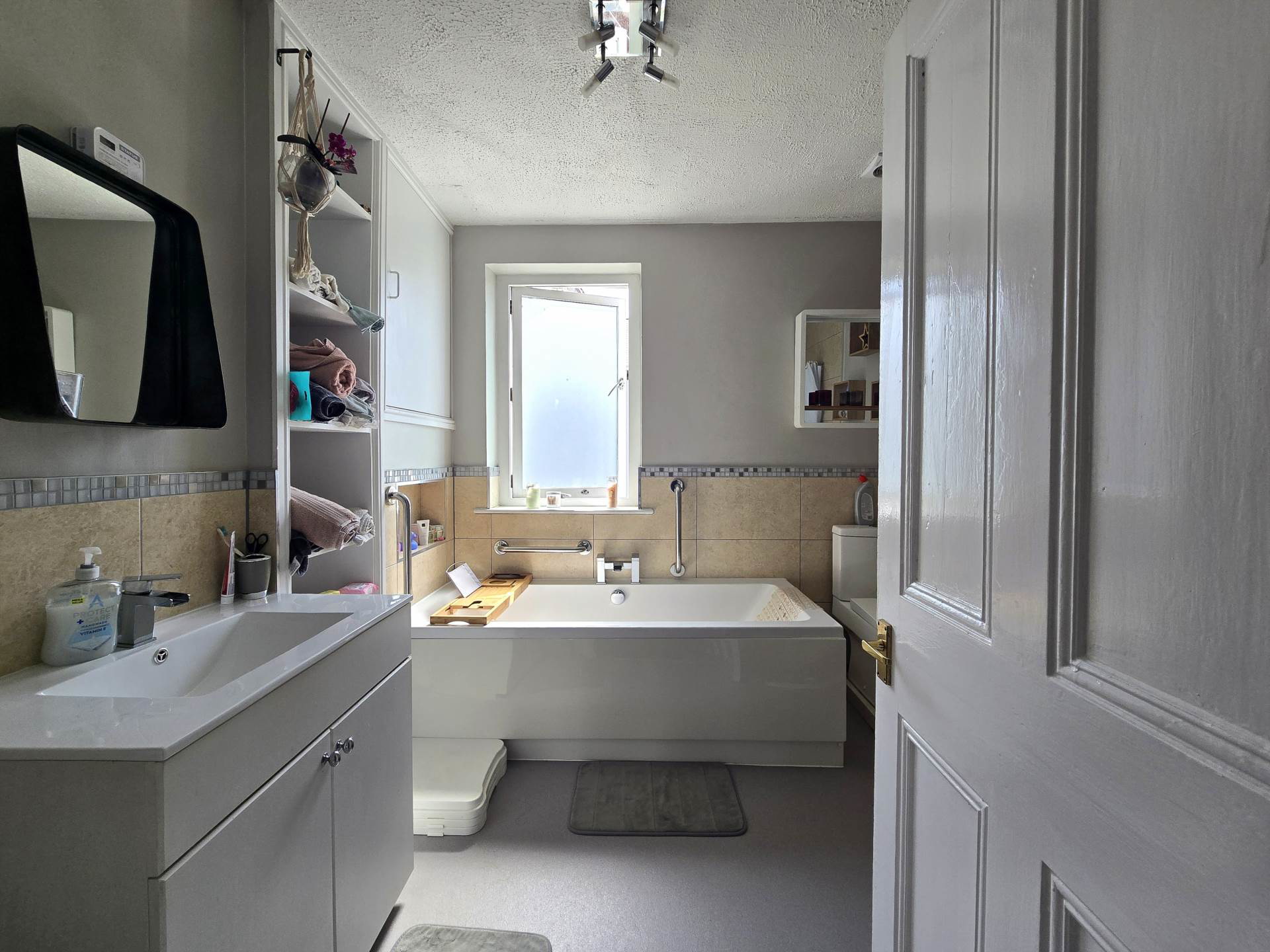 Photo 15