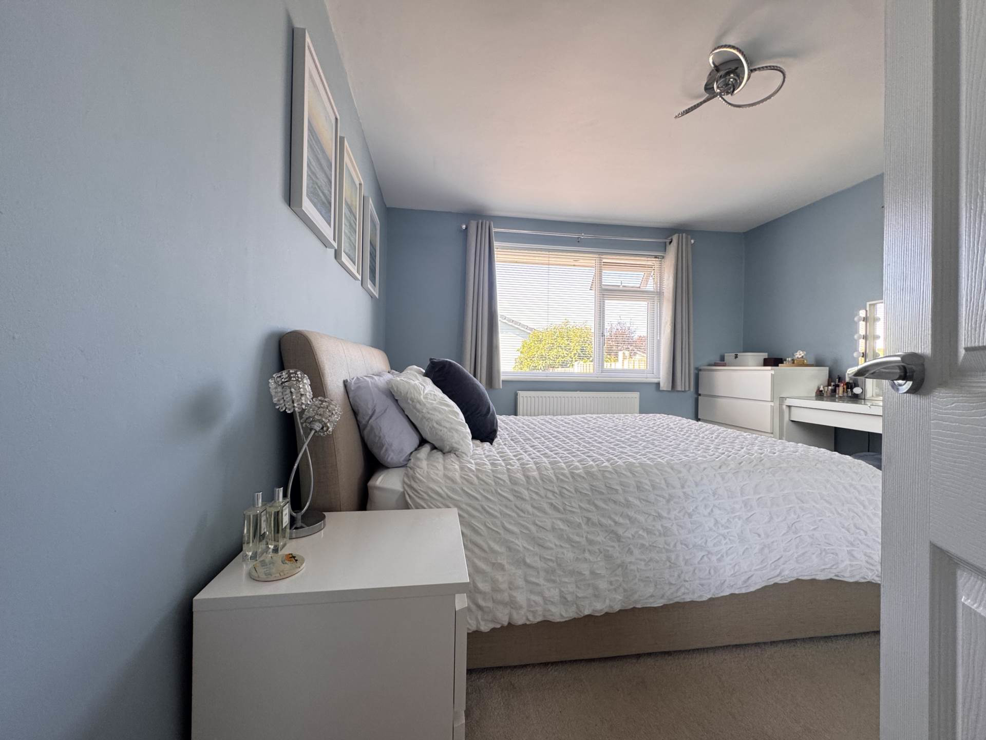 Clovelly Close, Bideford, photo 6