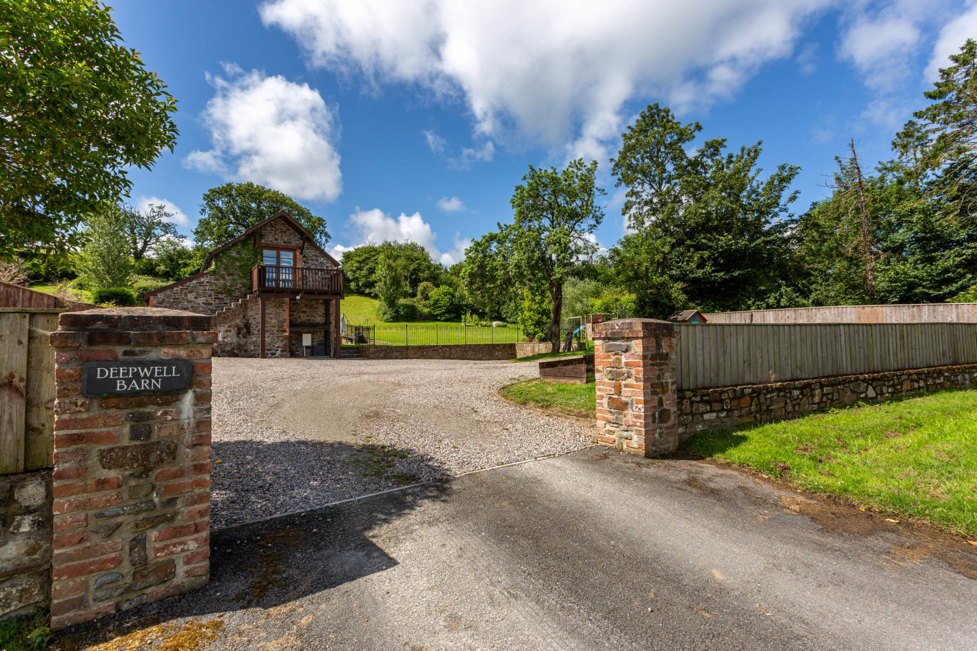 Landcross, Near Bideford, photo 17