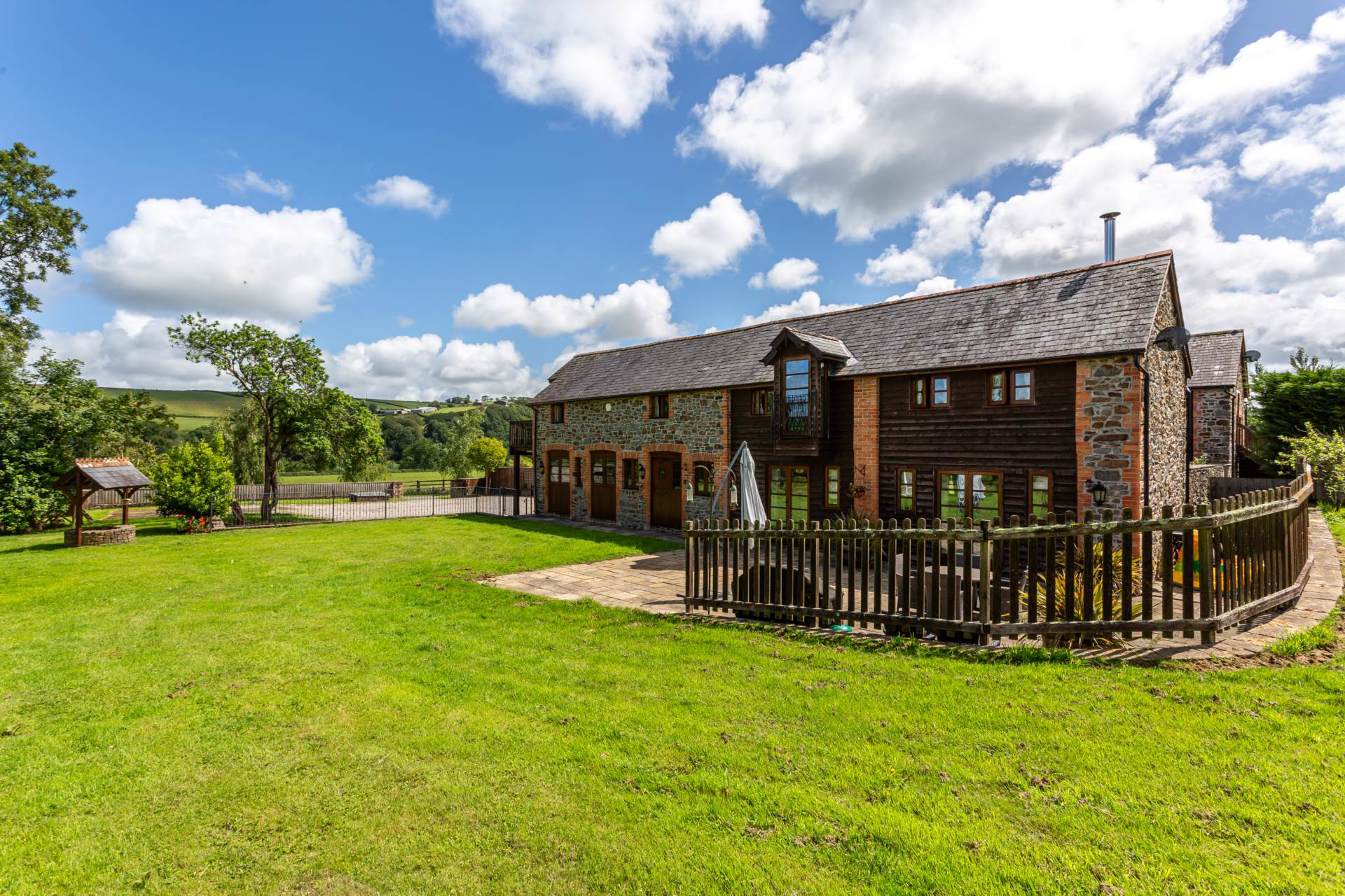 Landcross, Near Bideford, photo 18