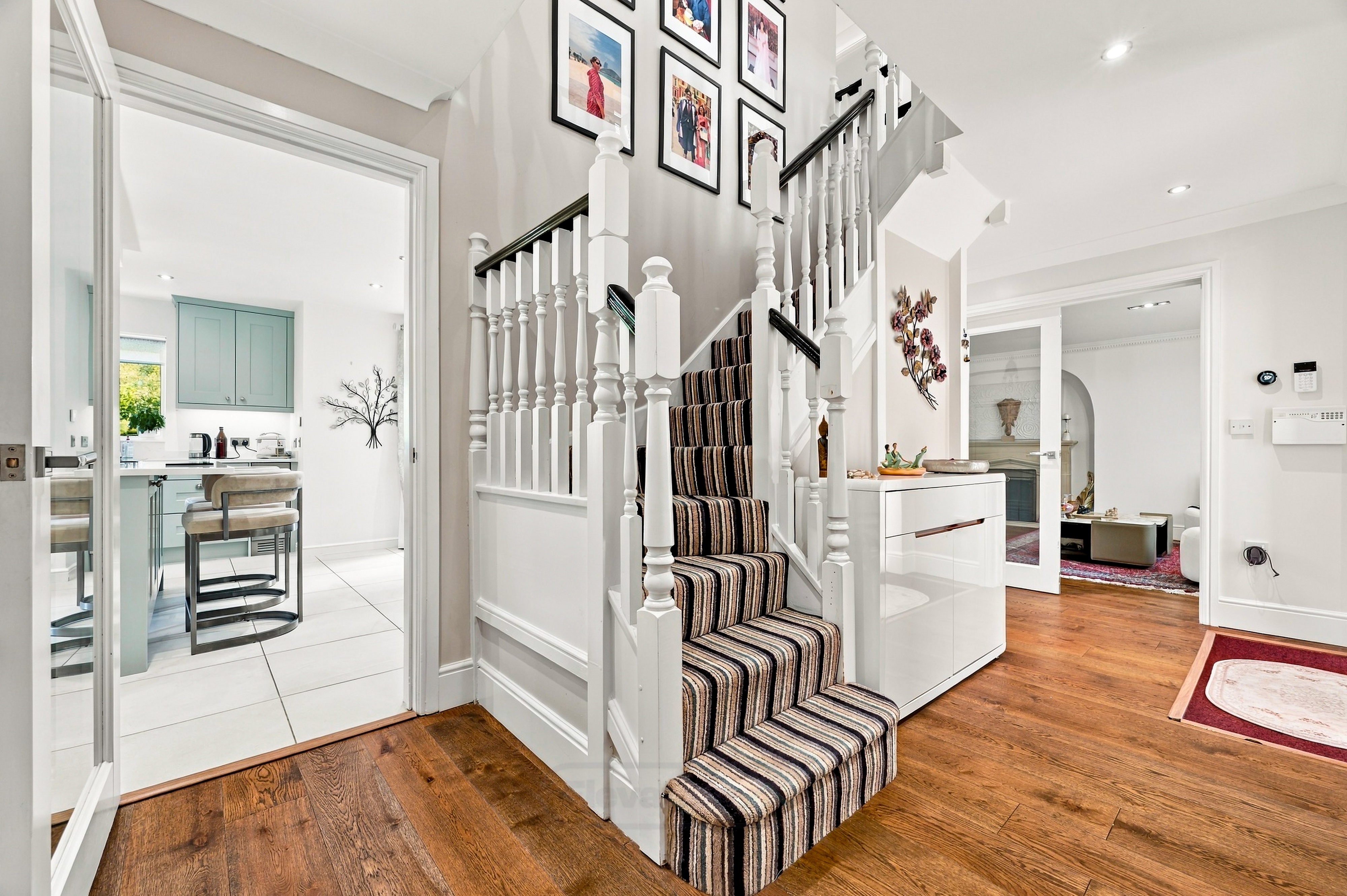 Gainsborough Close, Grange Farm, MK8, photo 8