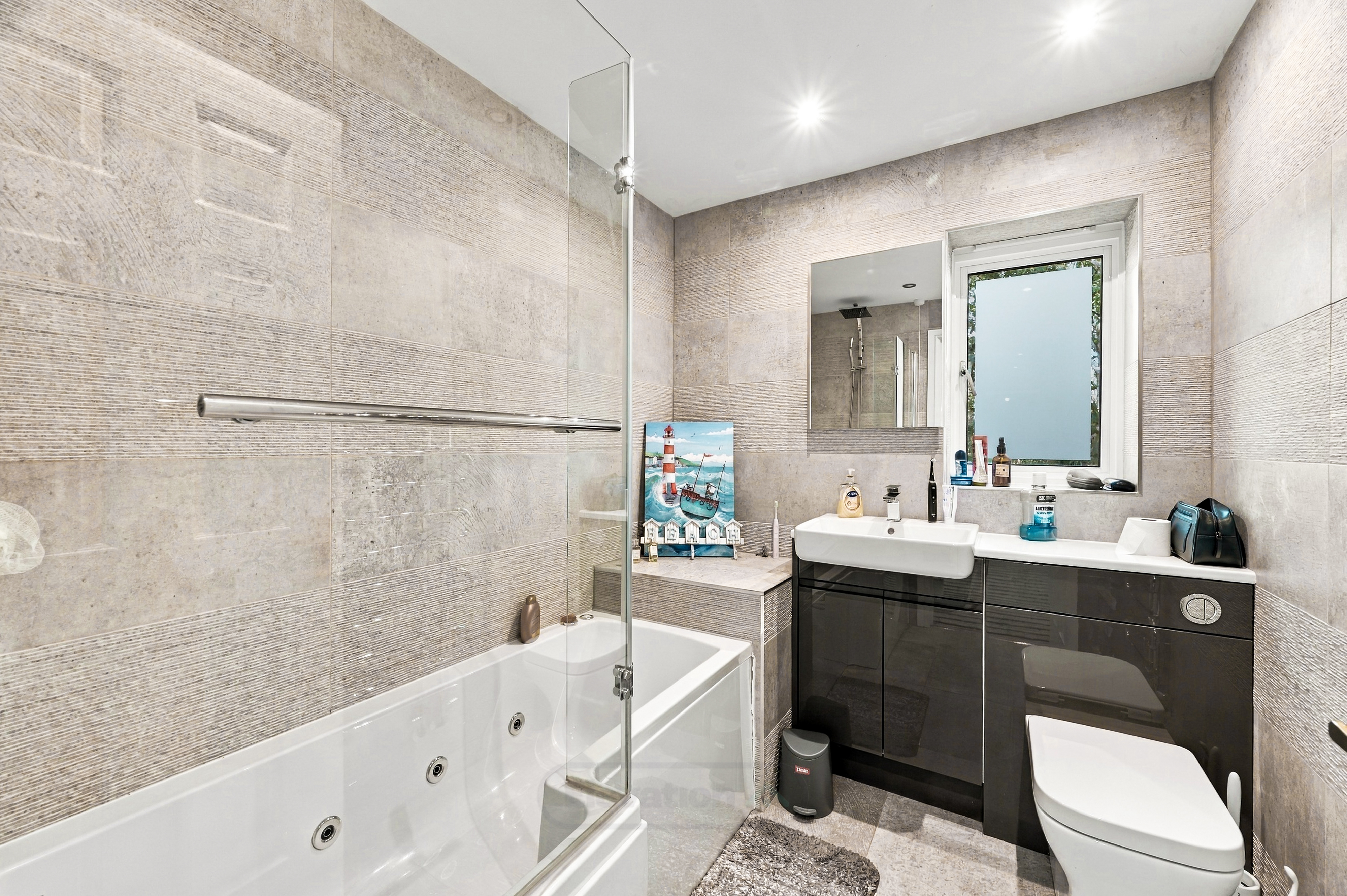 Gainsborough Close, Grange Farm, MK8, photo 16