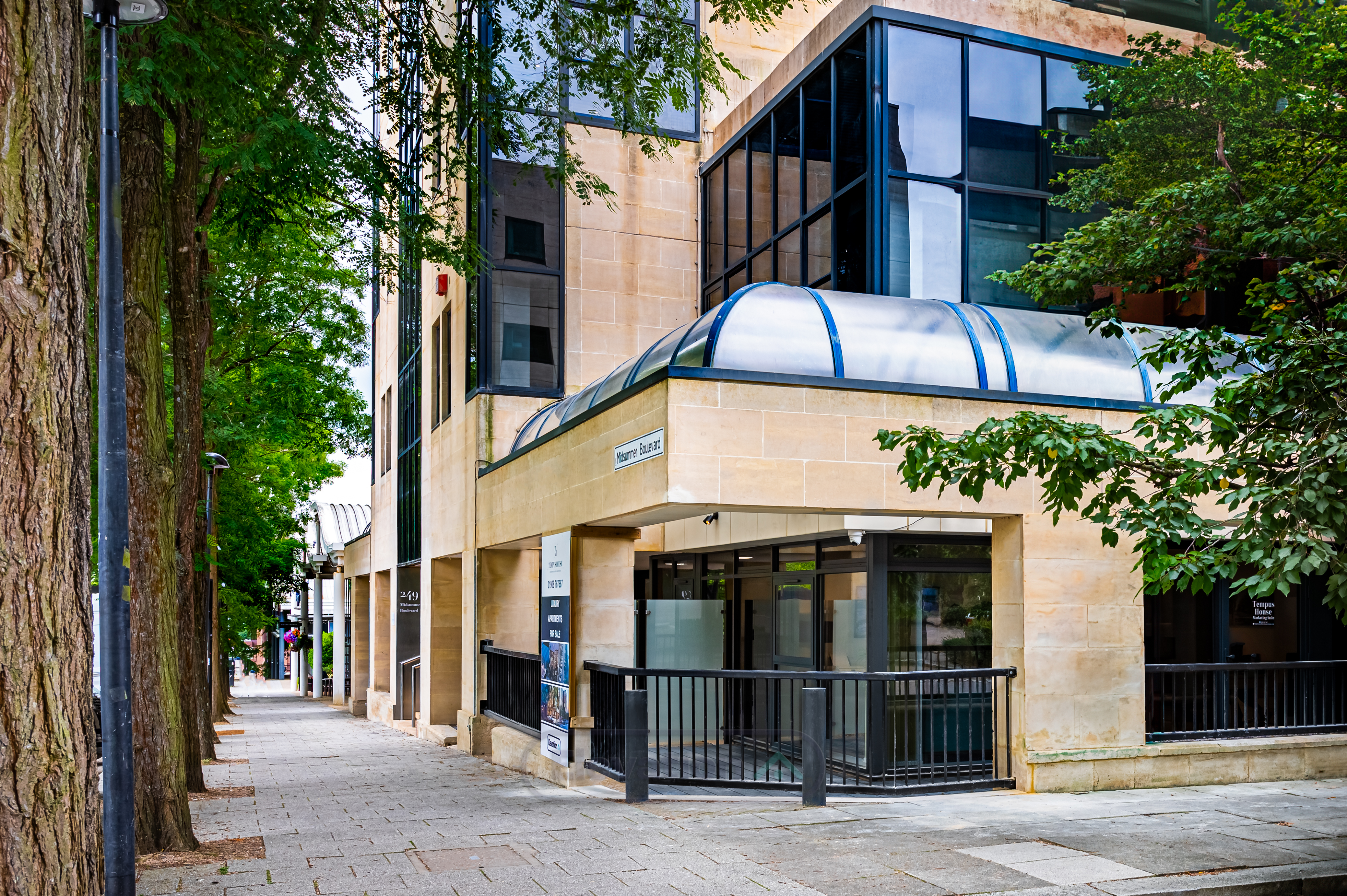 249 Midsummer Boulevard, Milton Keynes, MK9