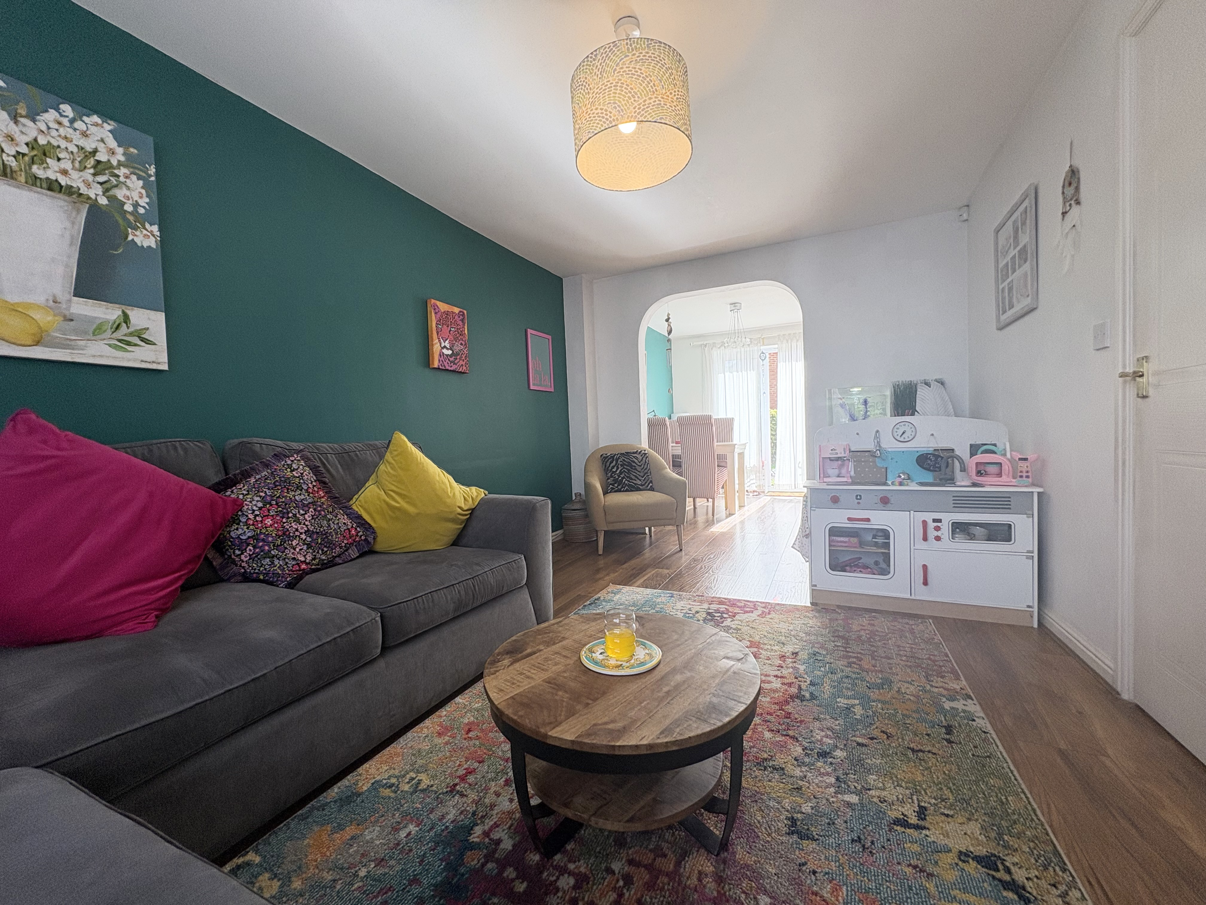 Oriel Close, Wolverton, MK12, photo 3