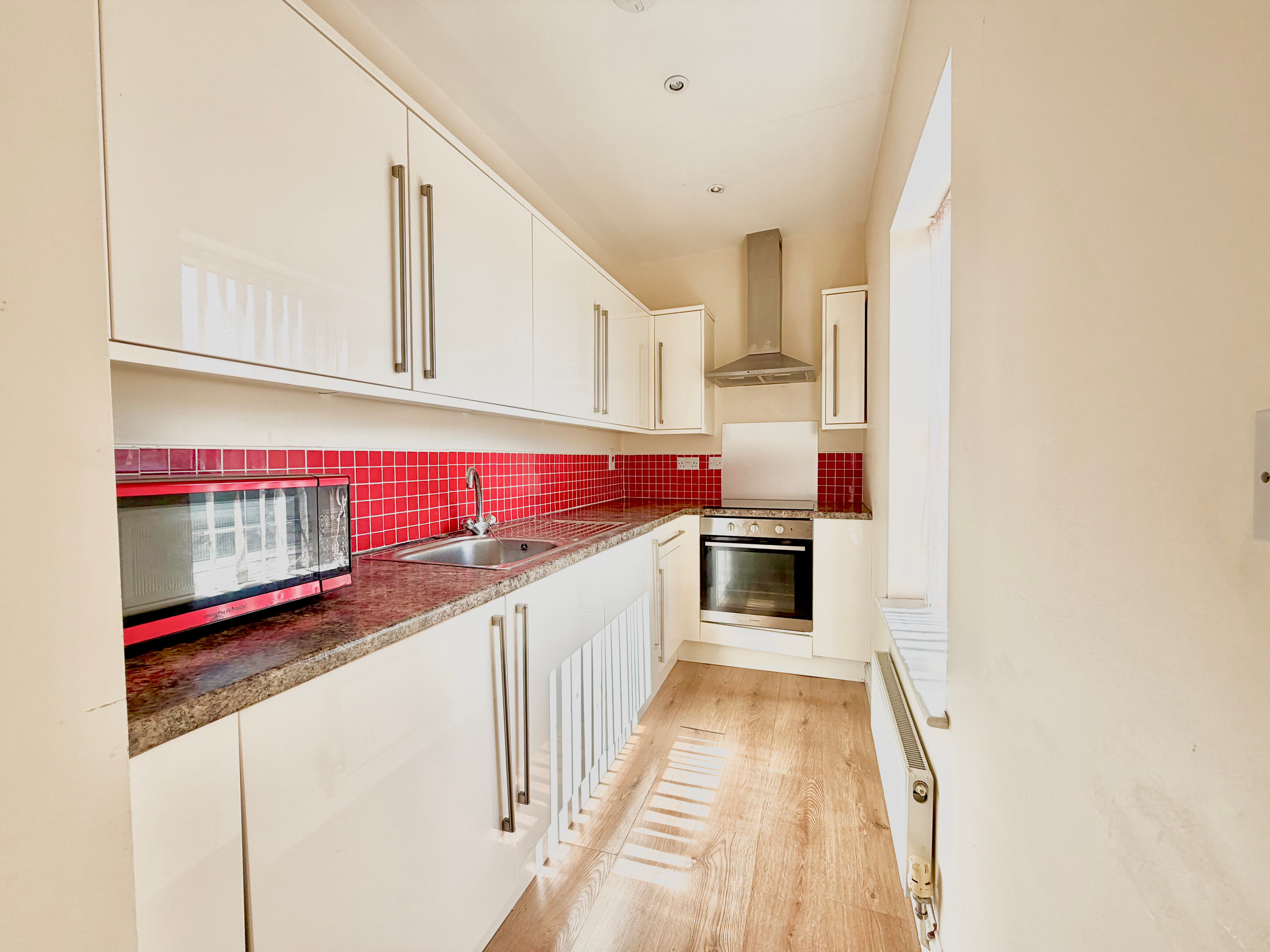 Newport Road, New Bradwell, MK13, photo 5