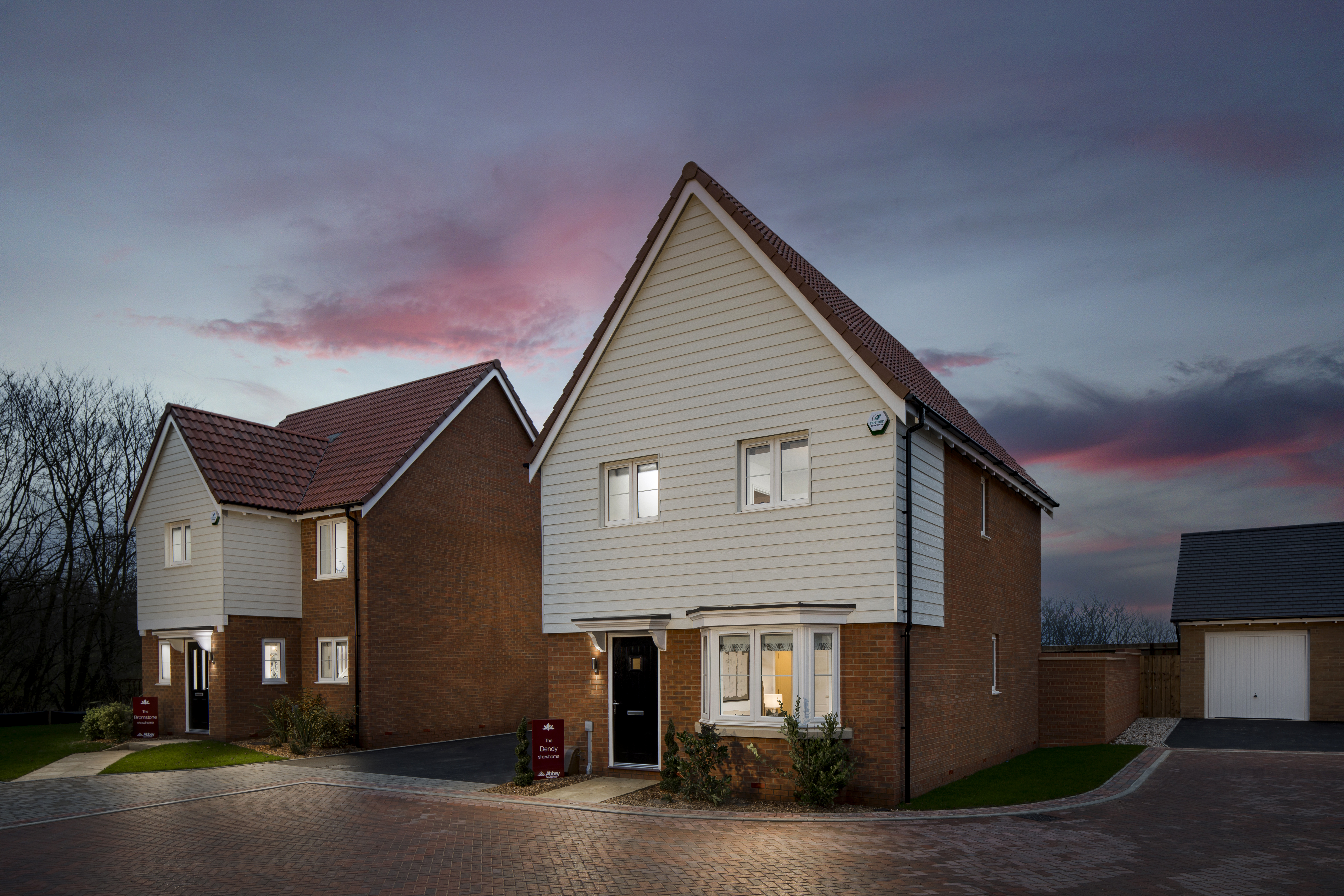 Royal Gardens, Wixams, MK45