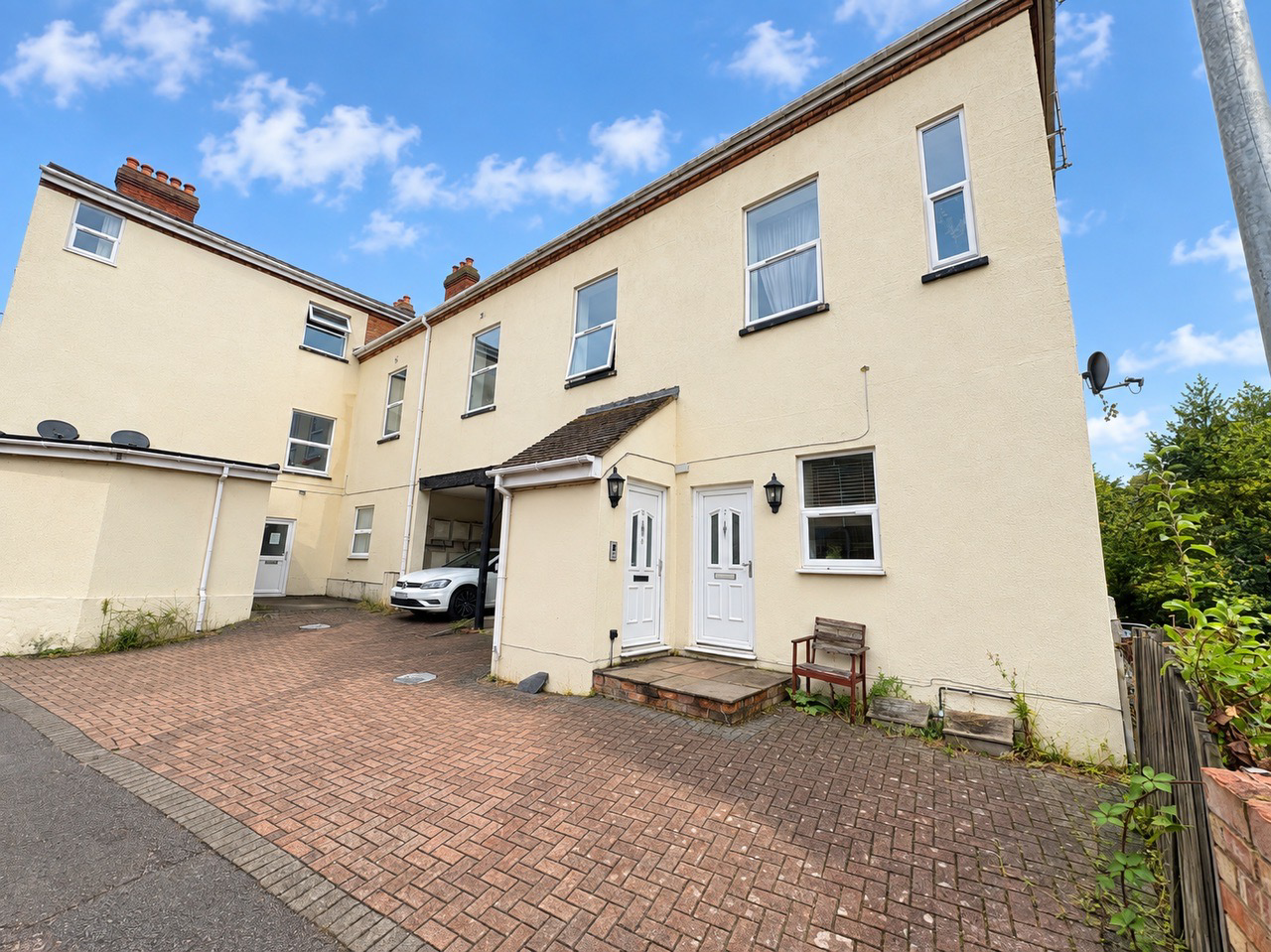 Newport Road, New Bradwell, MK13, photo 4