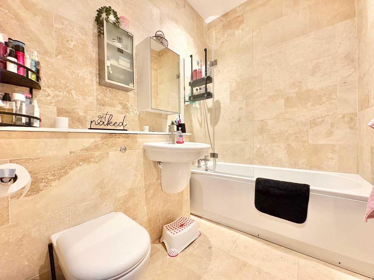 Newport Road, New Bradwell, MK13, photo 10
