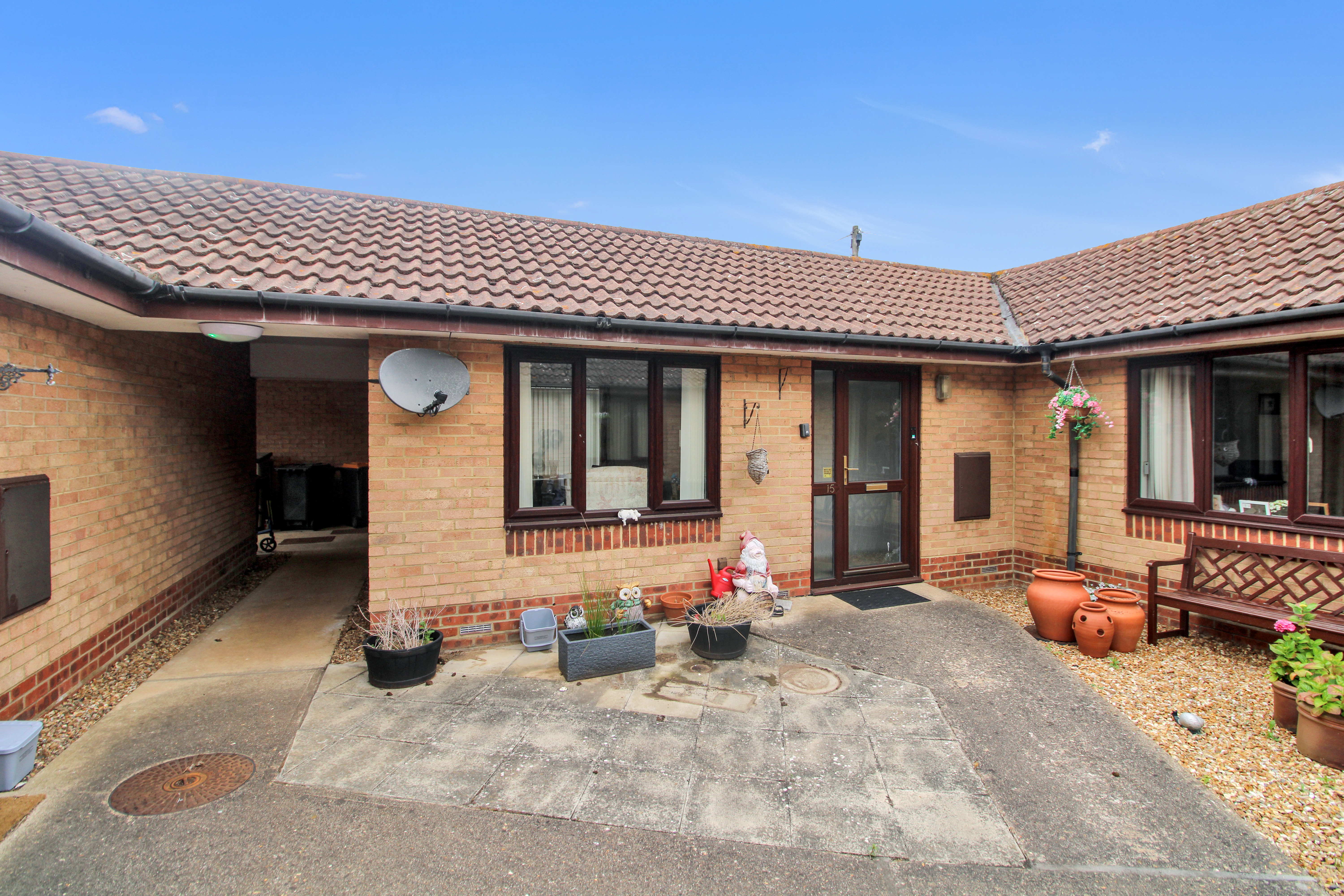 Walcourt Road, Kempston, MK42