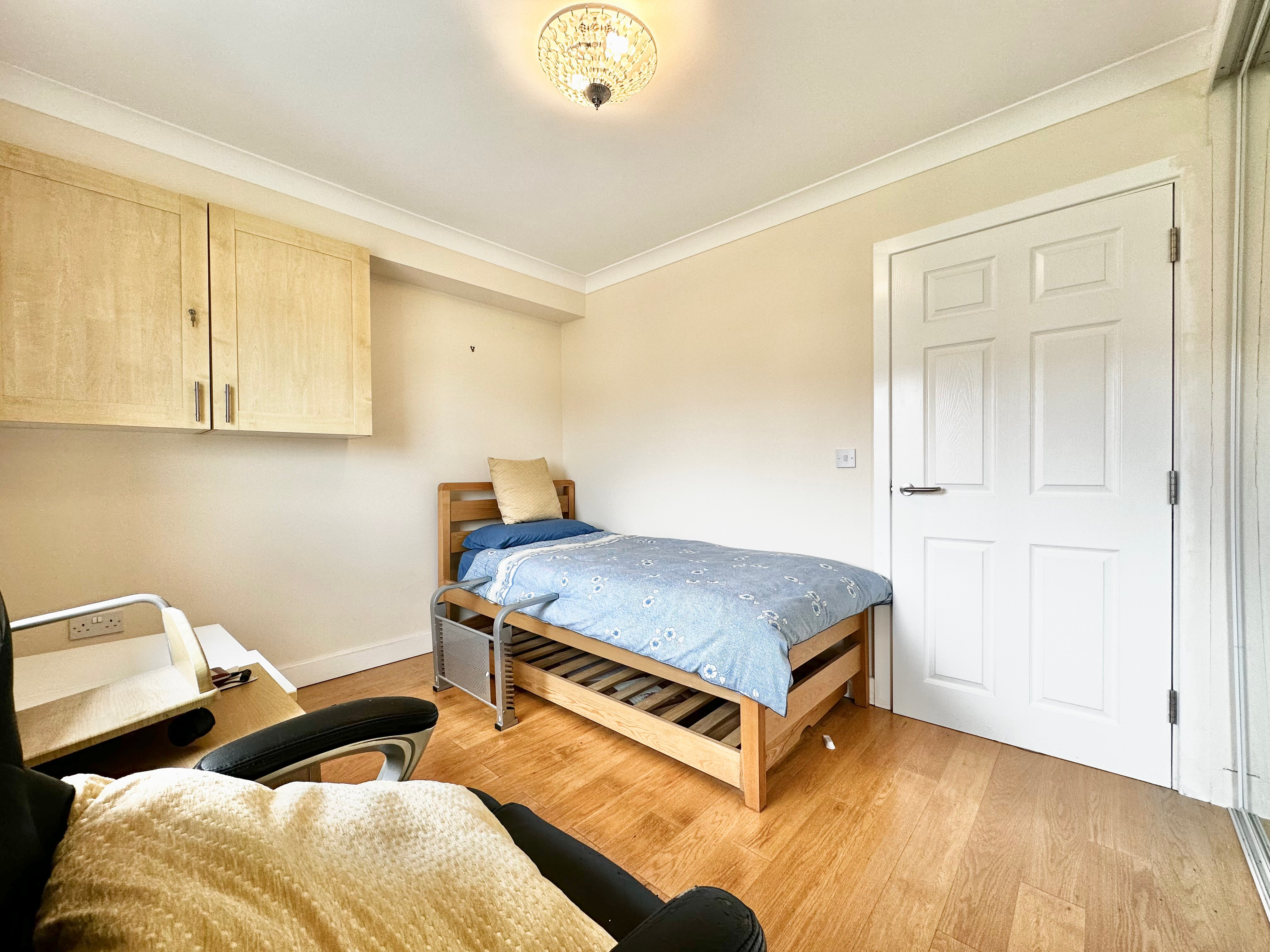 Ferry Meadows Close, Broughton, MK10, photo 10