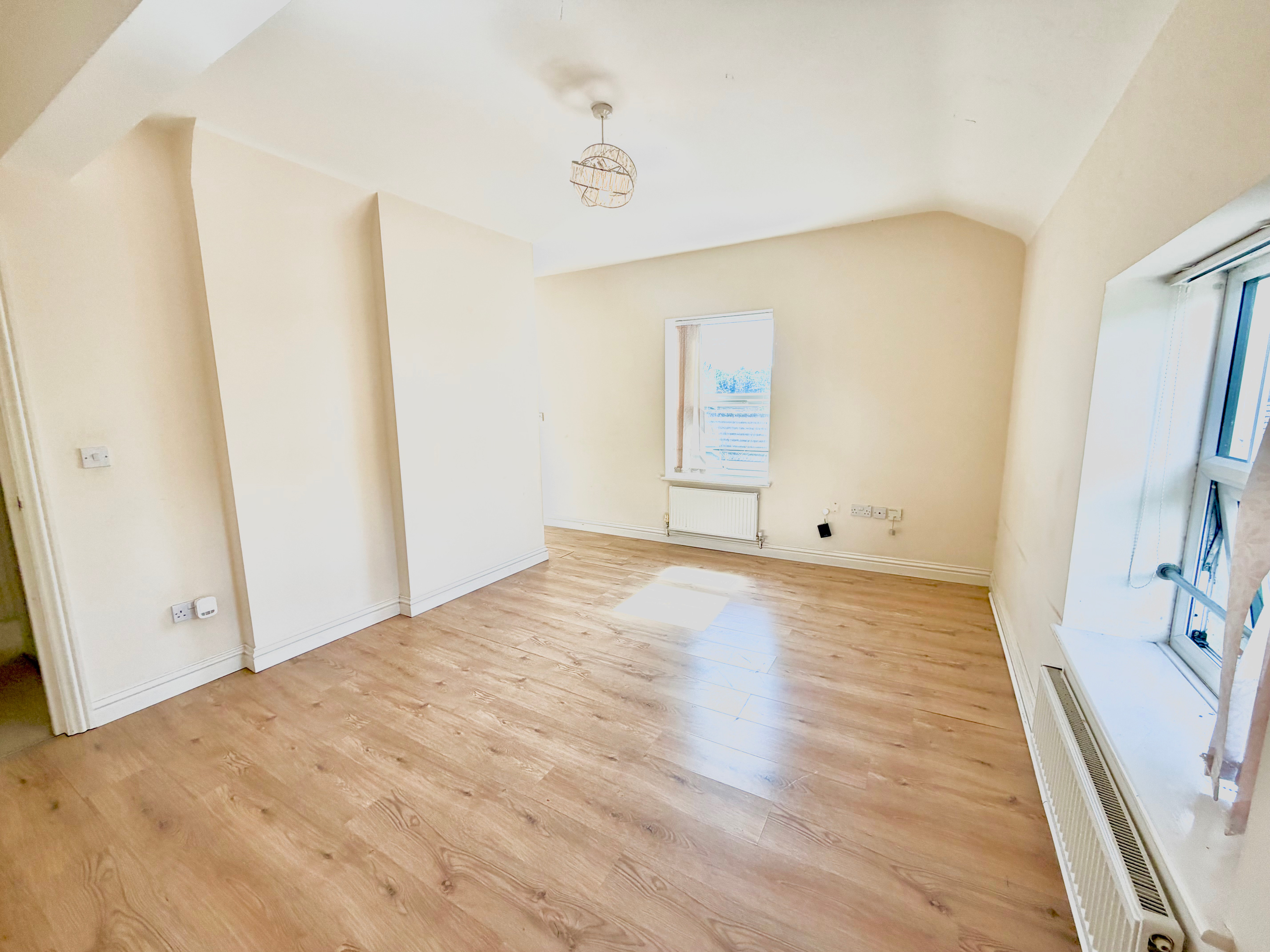 Newport Road, New Bradwell, MK13, photo 4
