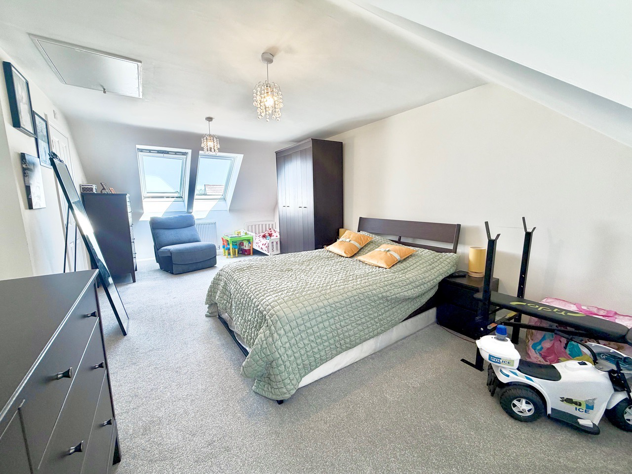 Kitchener Drive, Eaton Leys, MK17, photo 11