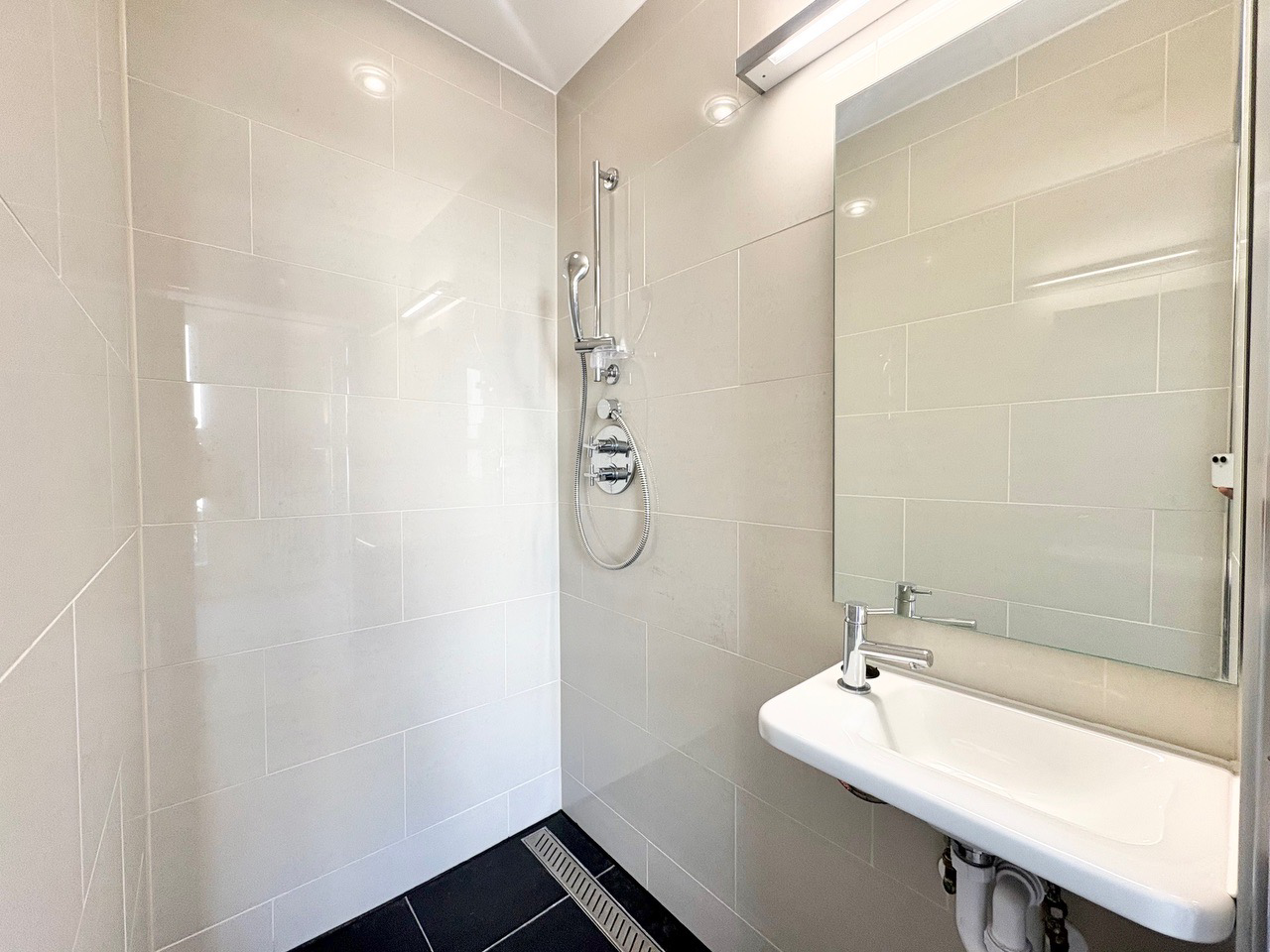 Upper Fourth Street, 258 Upper Fourth Street, MK9, photo 10