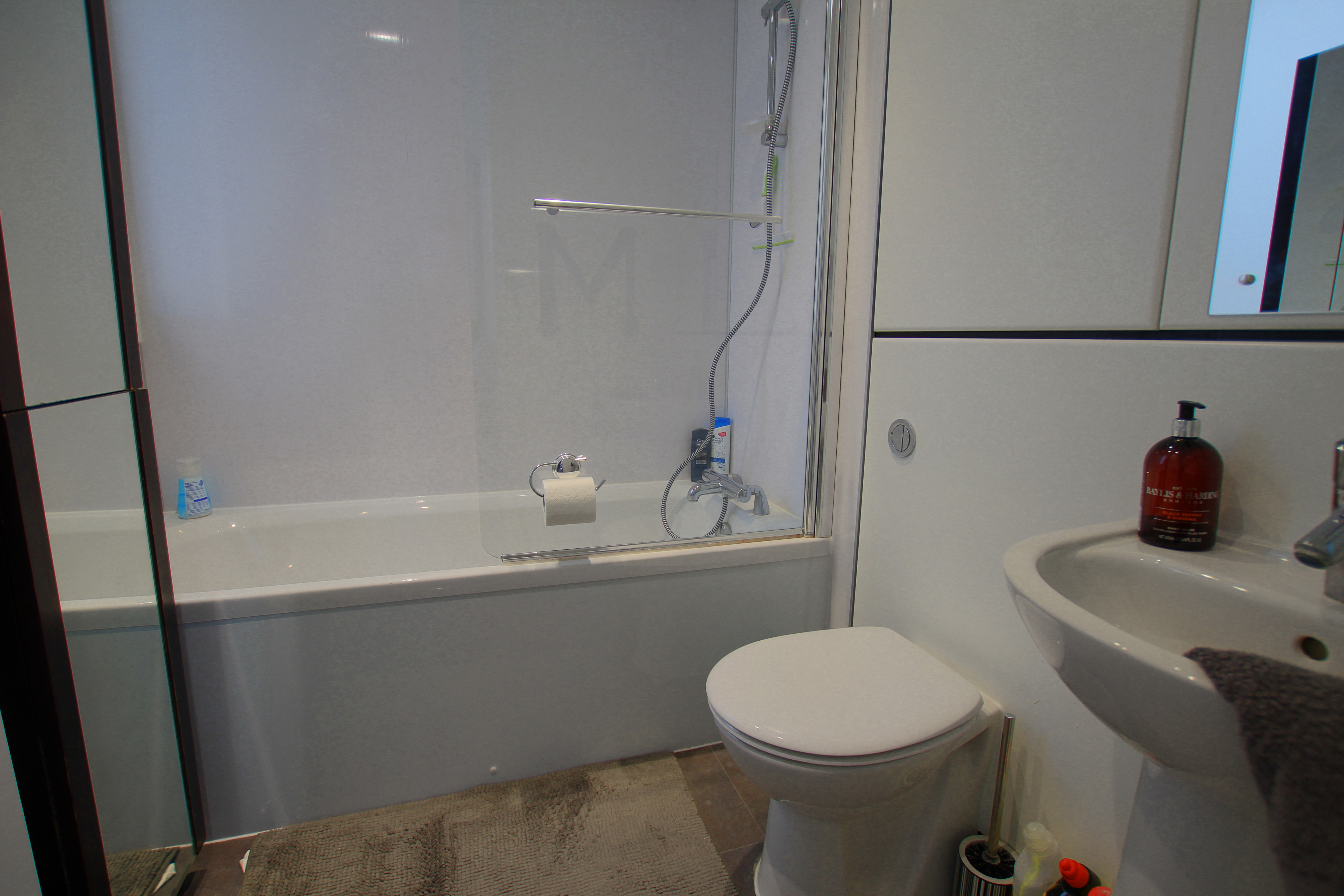 Holden Avenue, Oxley Park, MK4, photo 11