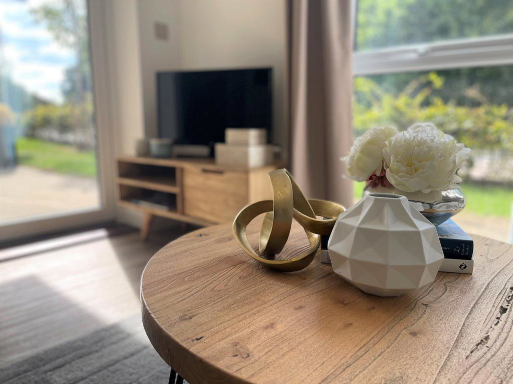 St Edmunds Way, CB22, photo 3