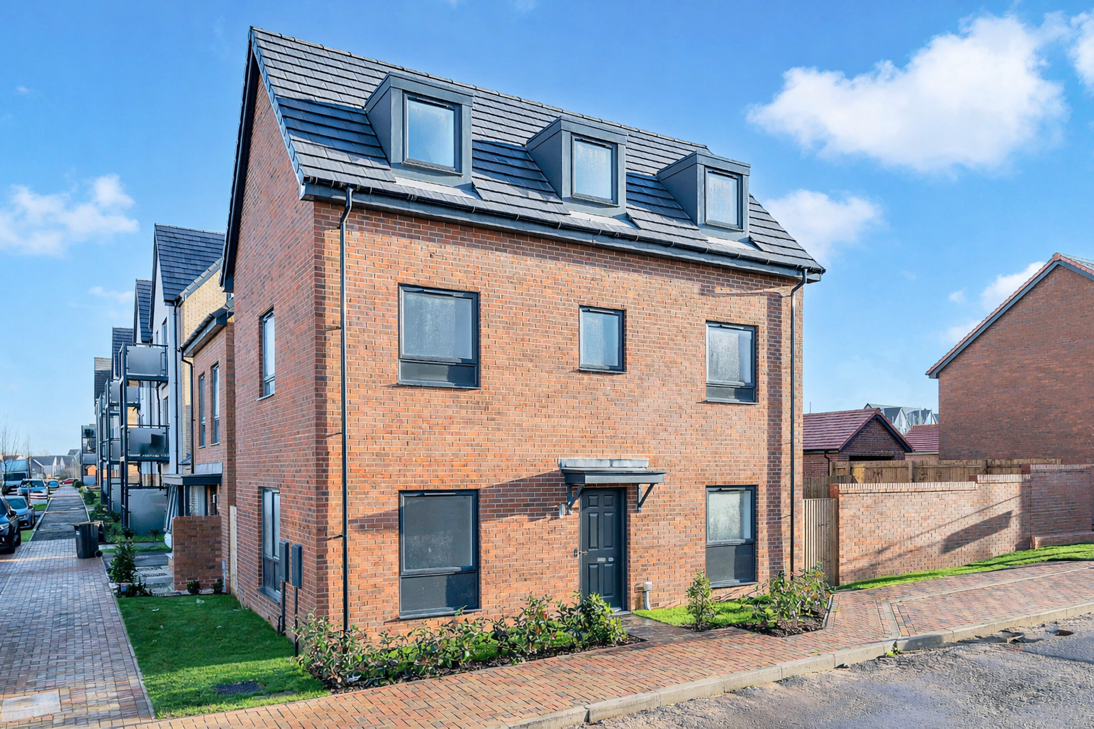 Off Calverton Lane, Whitehouse Park, MK8