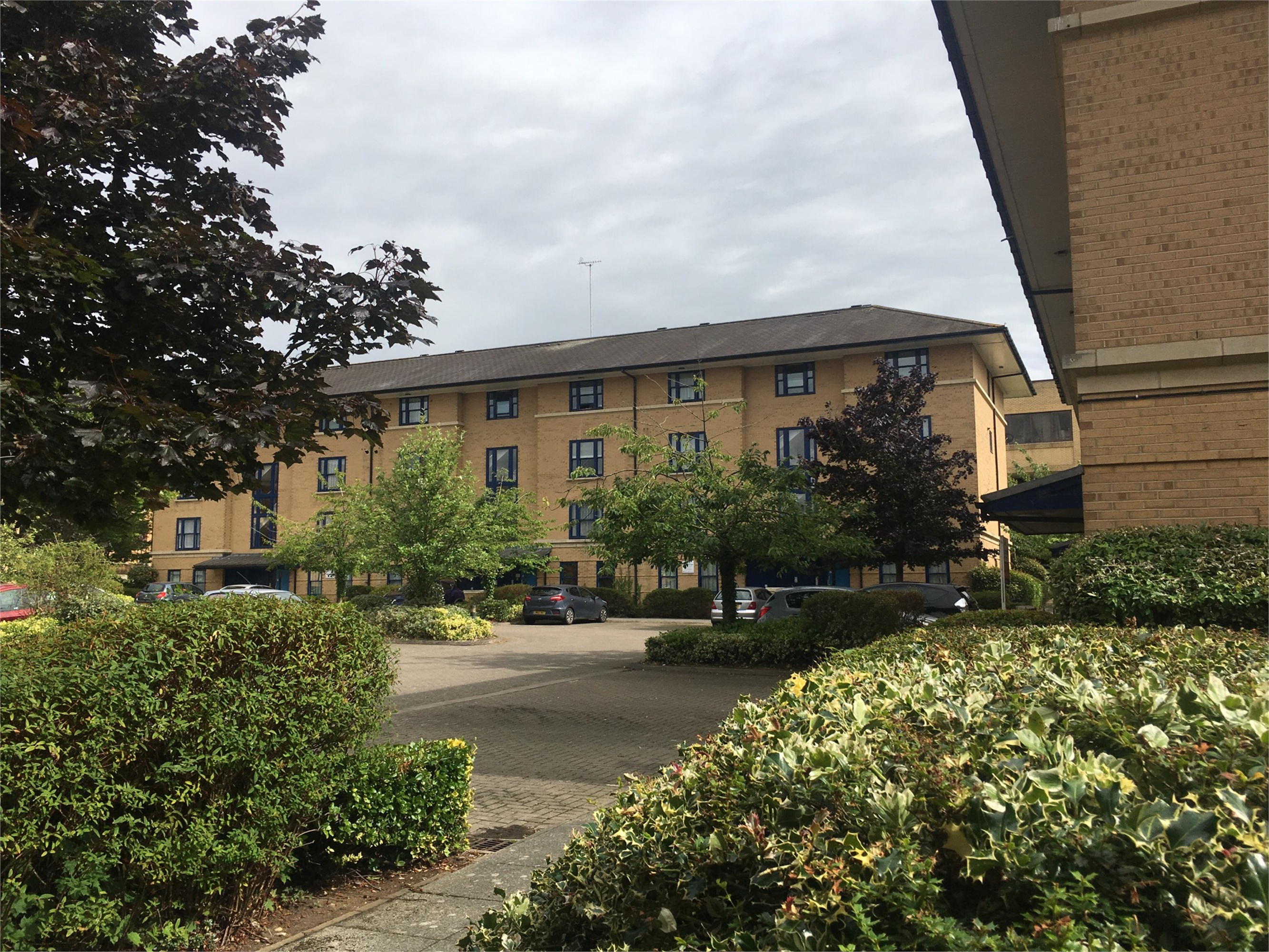 North Row, Milton Keynes, MK9